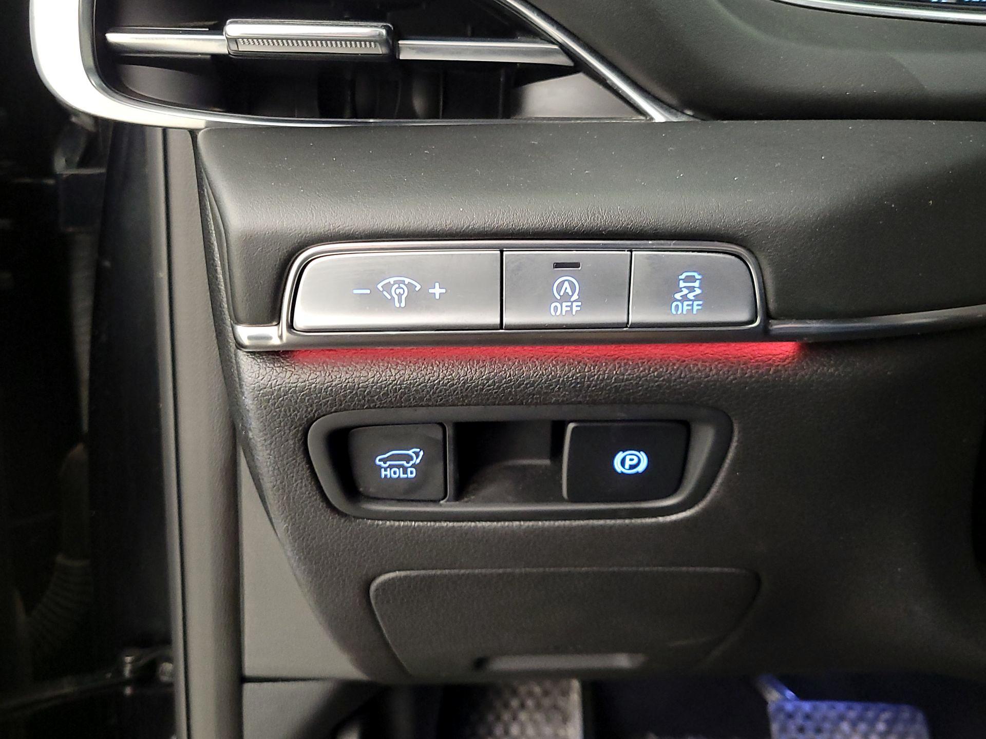 Thumbnail: 2024 Genesis GV80 - 13