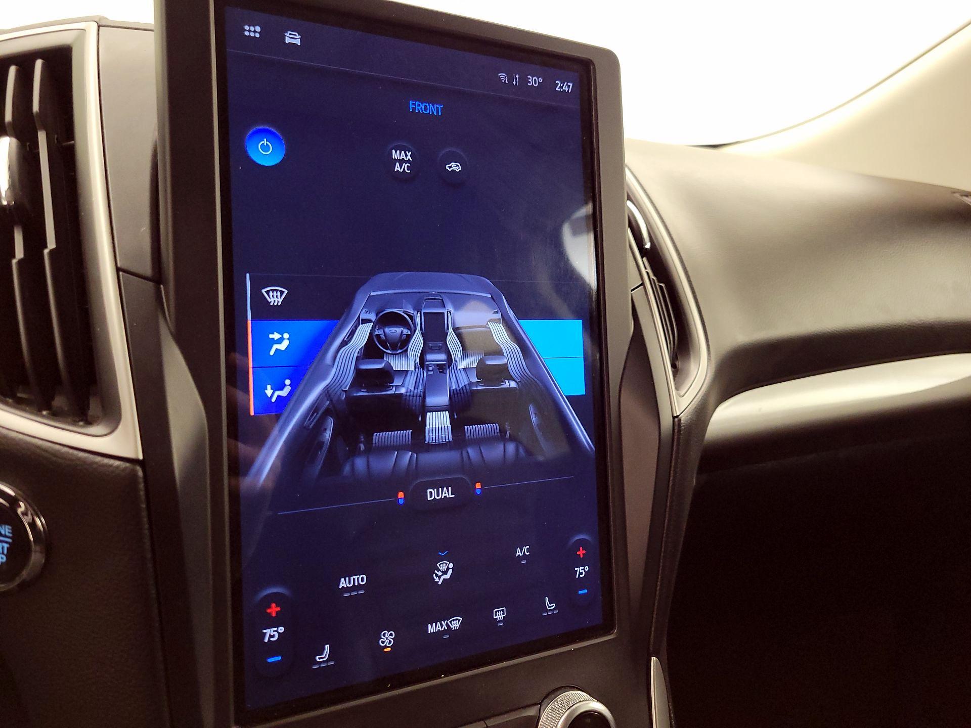 Thumbnail: 2024 Ford Edge - 16