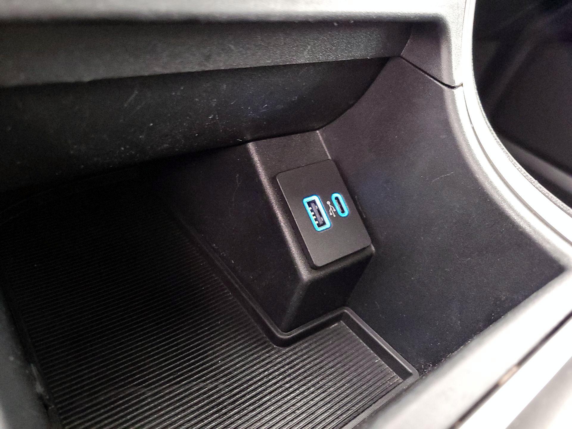 Thumbnail: 2024 Ford Edge - 18