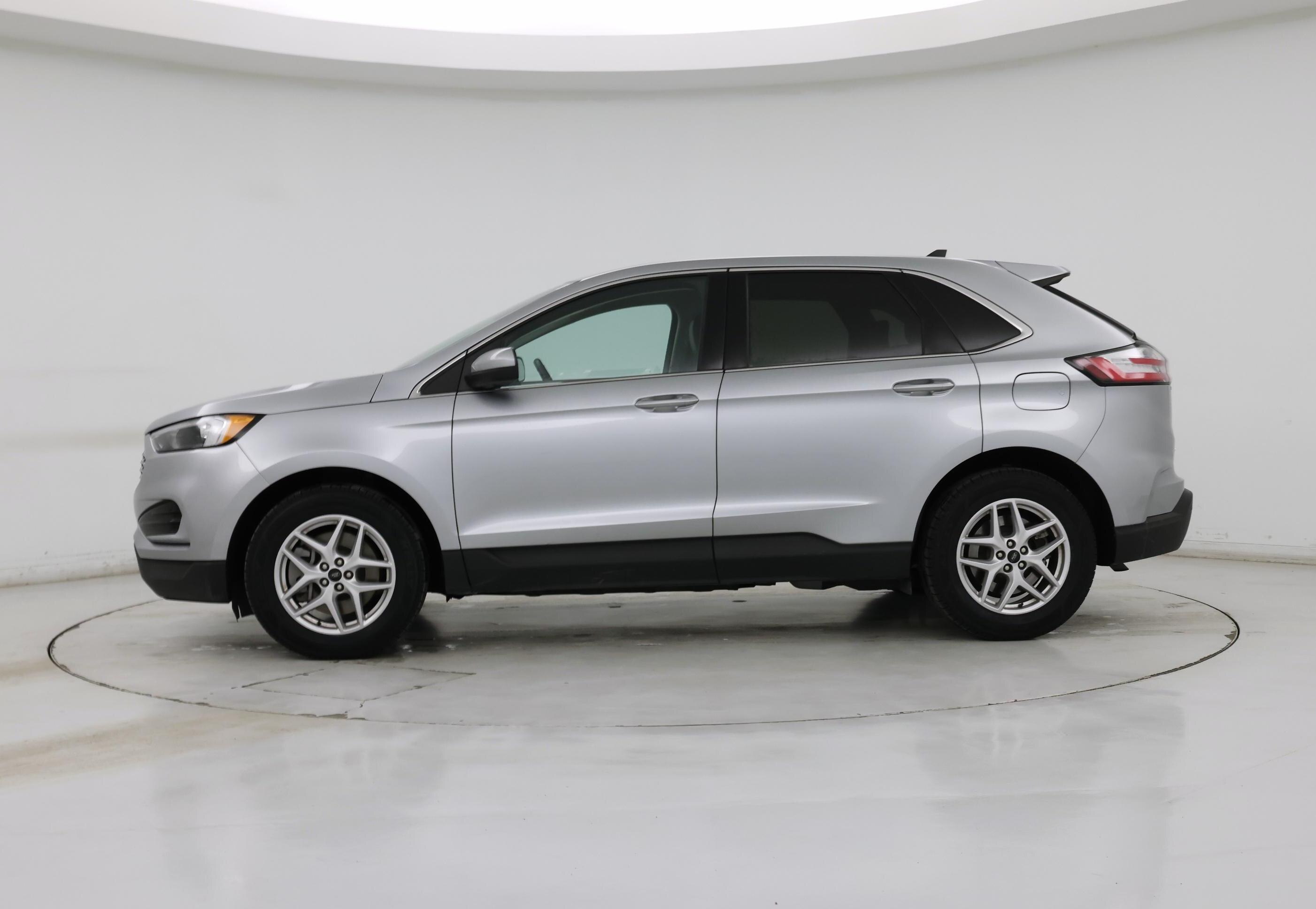 Thumbnail: 2024 Ford Edge - 3