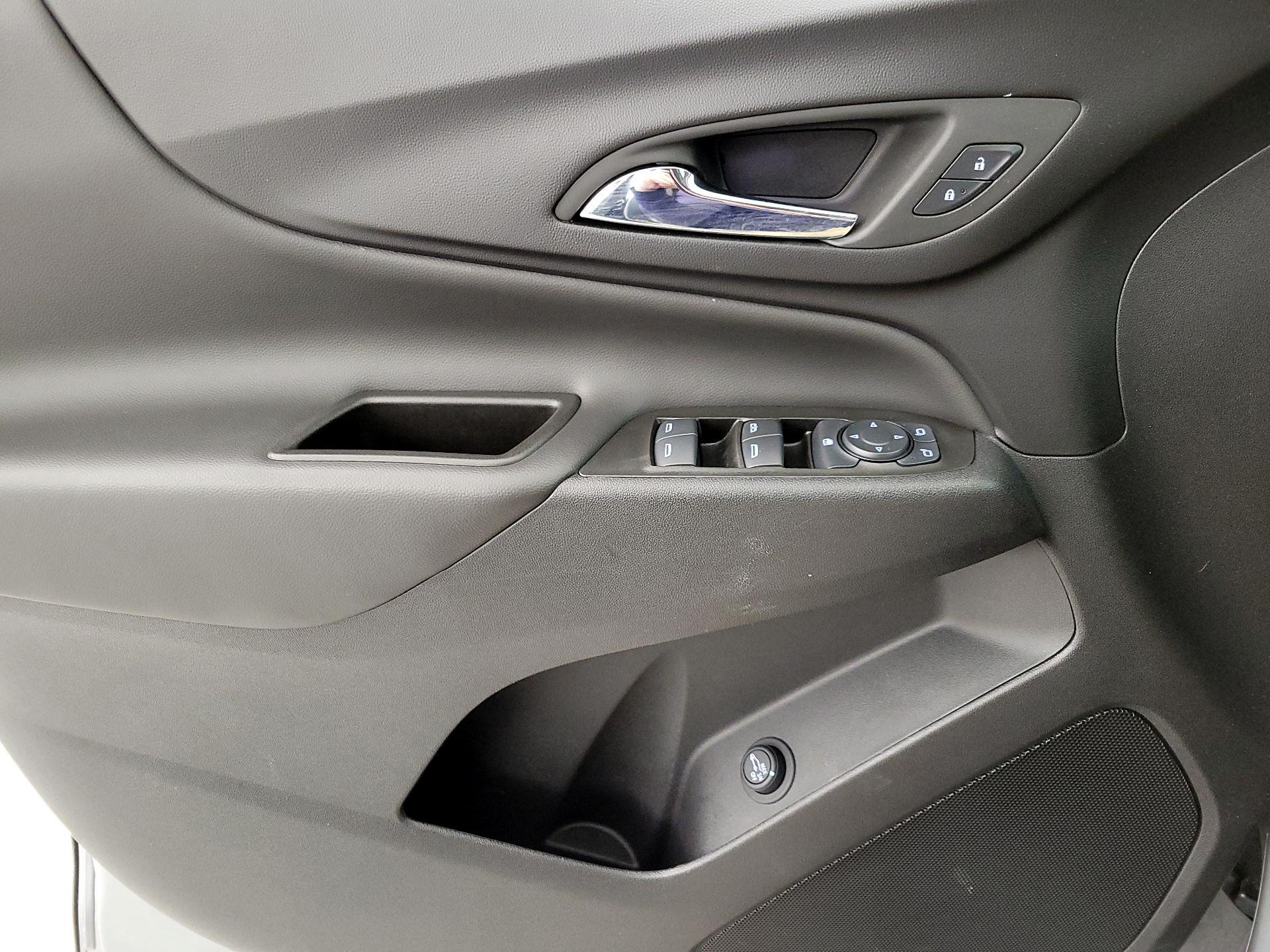 Thumbnail: 2024 Chevrolet Equinox - 12