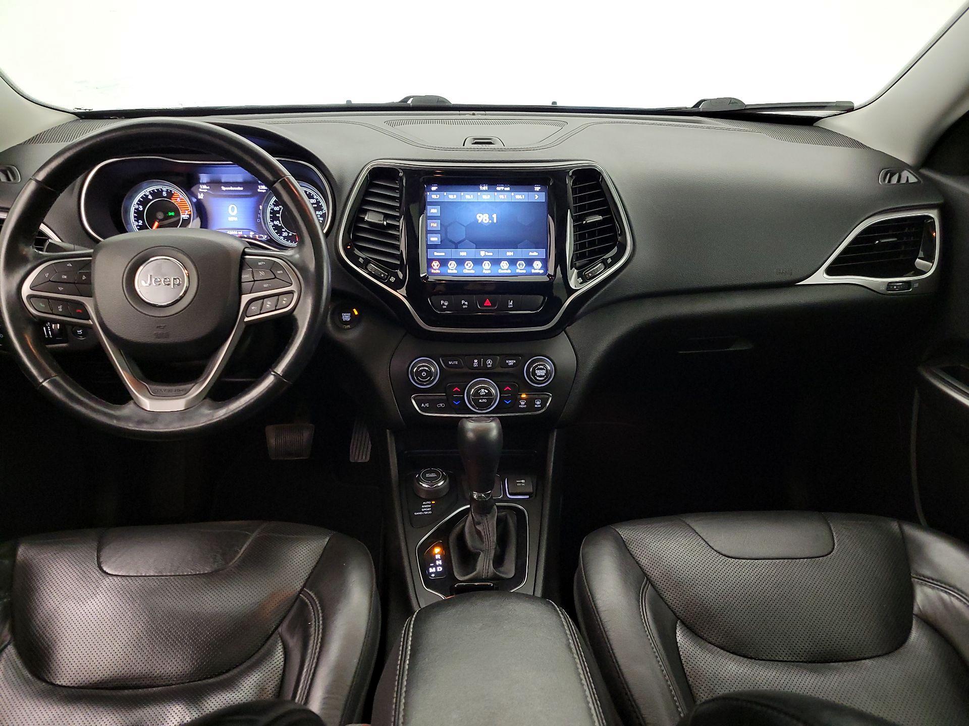 Thumbnail: 2021 Jeep Cherokee - 9