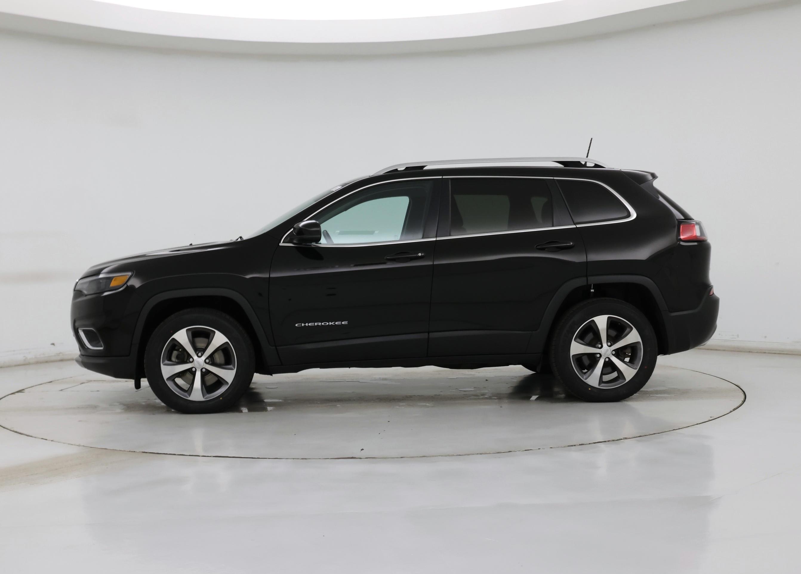 Thumbnail: 2021 Jeep Cherokee - 3