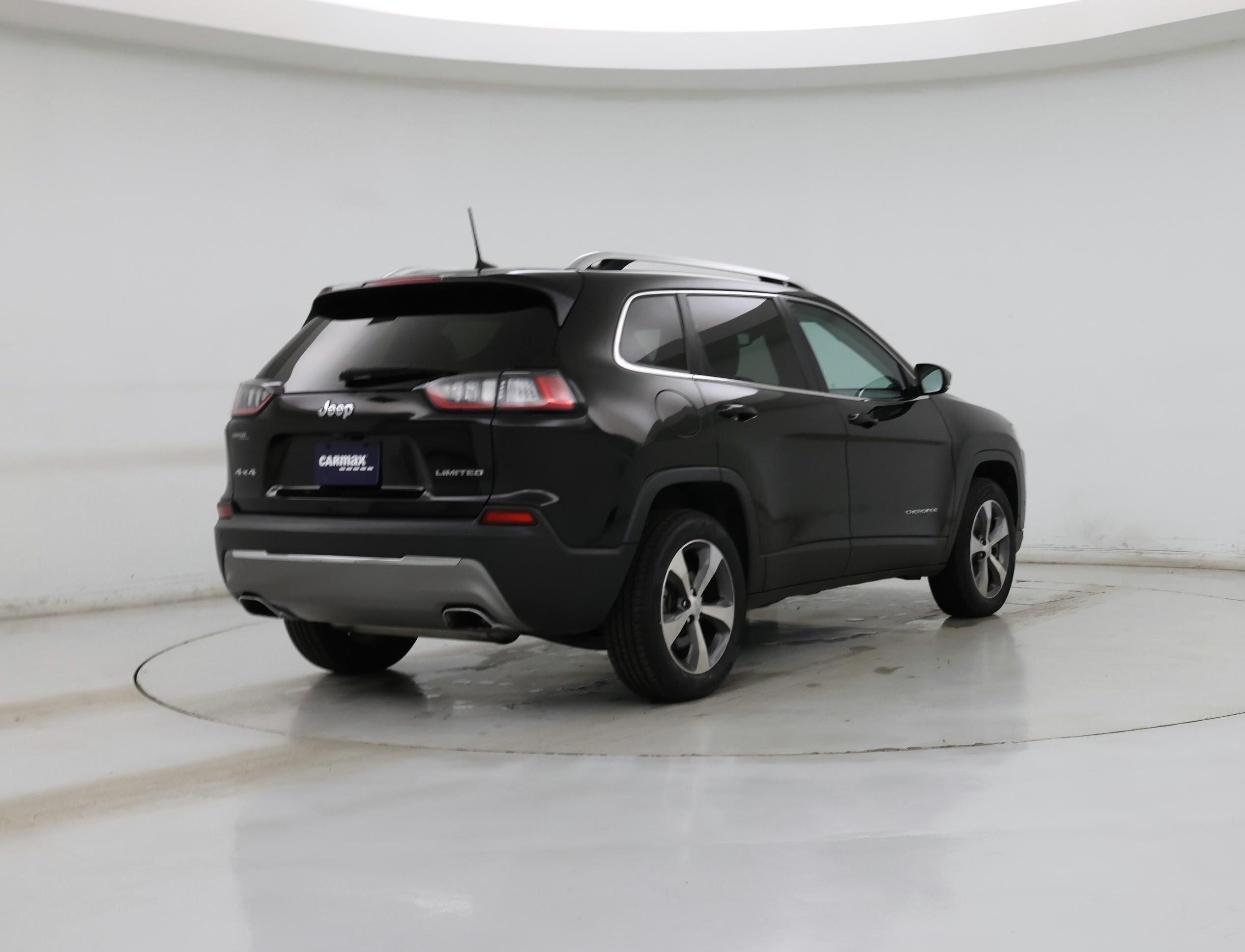 Thumbnail: 2021 Jeep Cherokee - 8