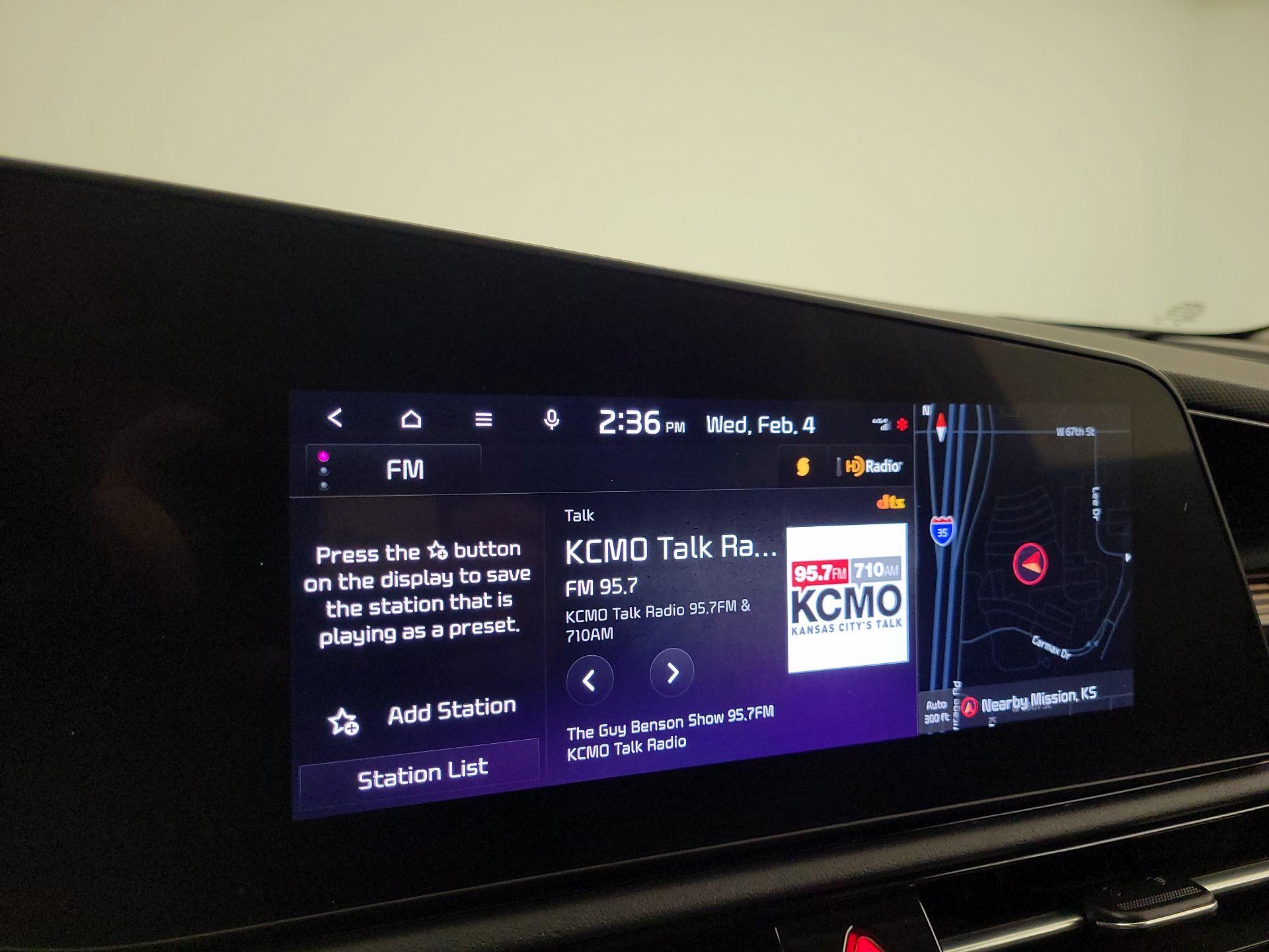 Thumbnail: 2023 Kia Niro - 16