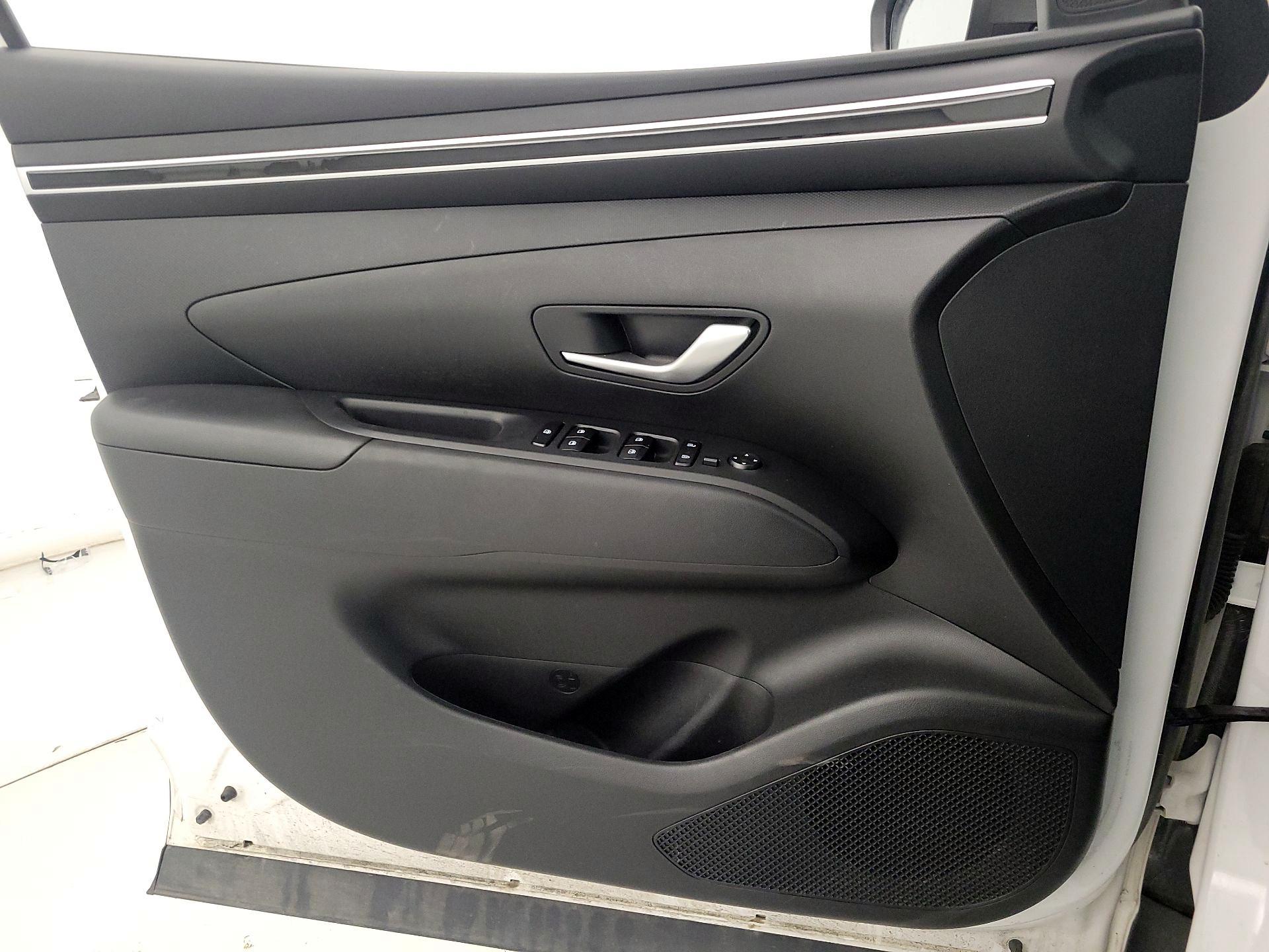 Thumbnail: 2024 Hyundai Tucson - 12