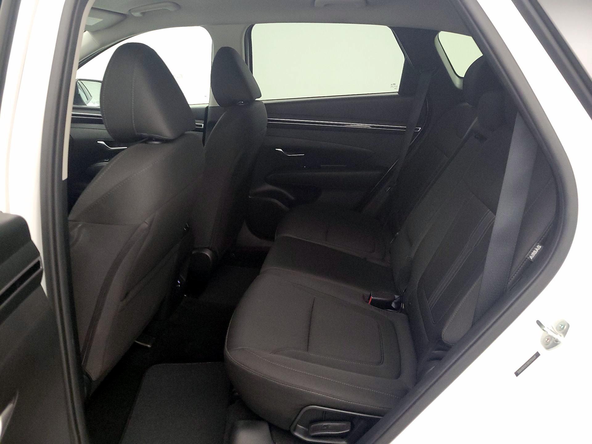 Thumbnail: 2024 Hyundai Tucson - 19