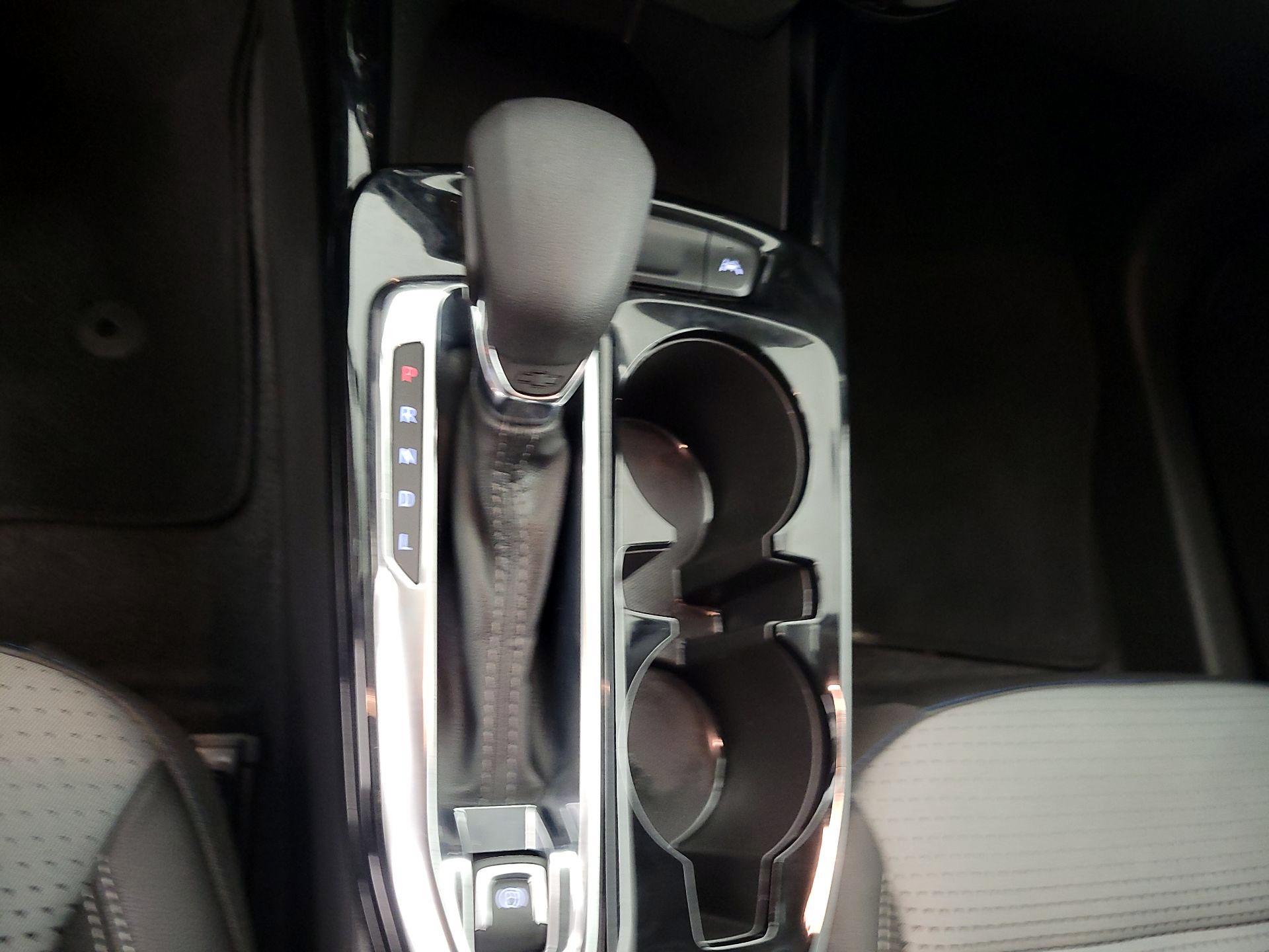 Thumbnail: 2025 Chevrolet Trax - 17