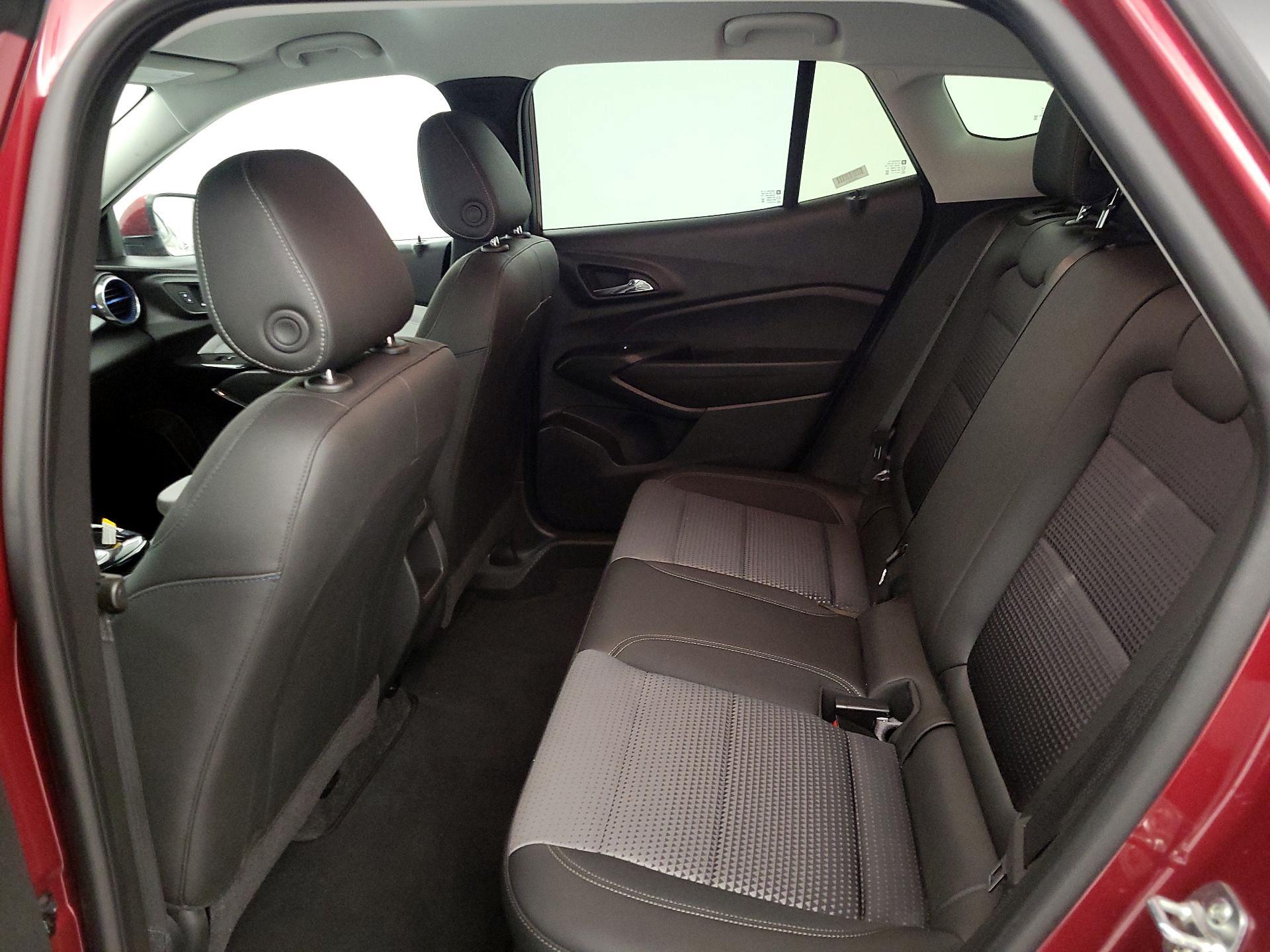 Thumbnail: 2025 Chevrolet Trax - 19