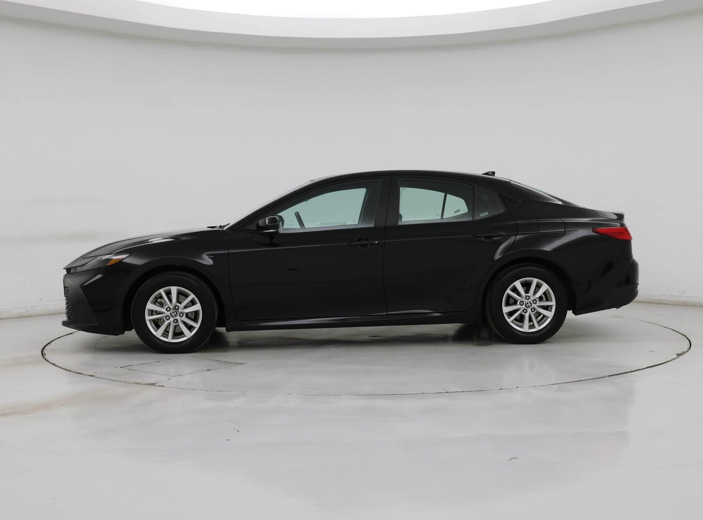 Thumbnail: 2025 Toyota Camry - 3