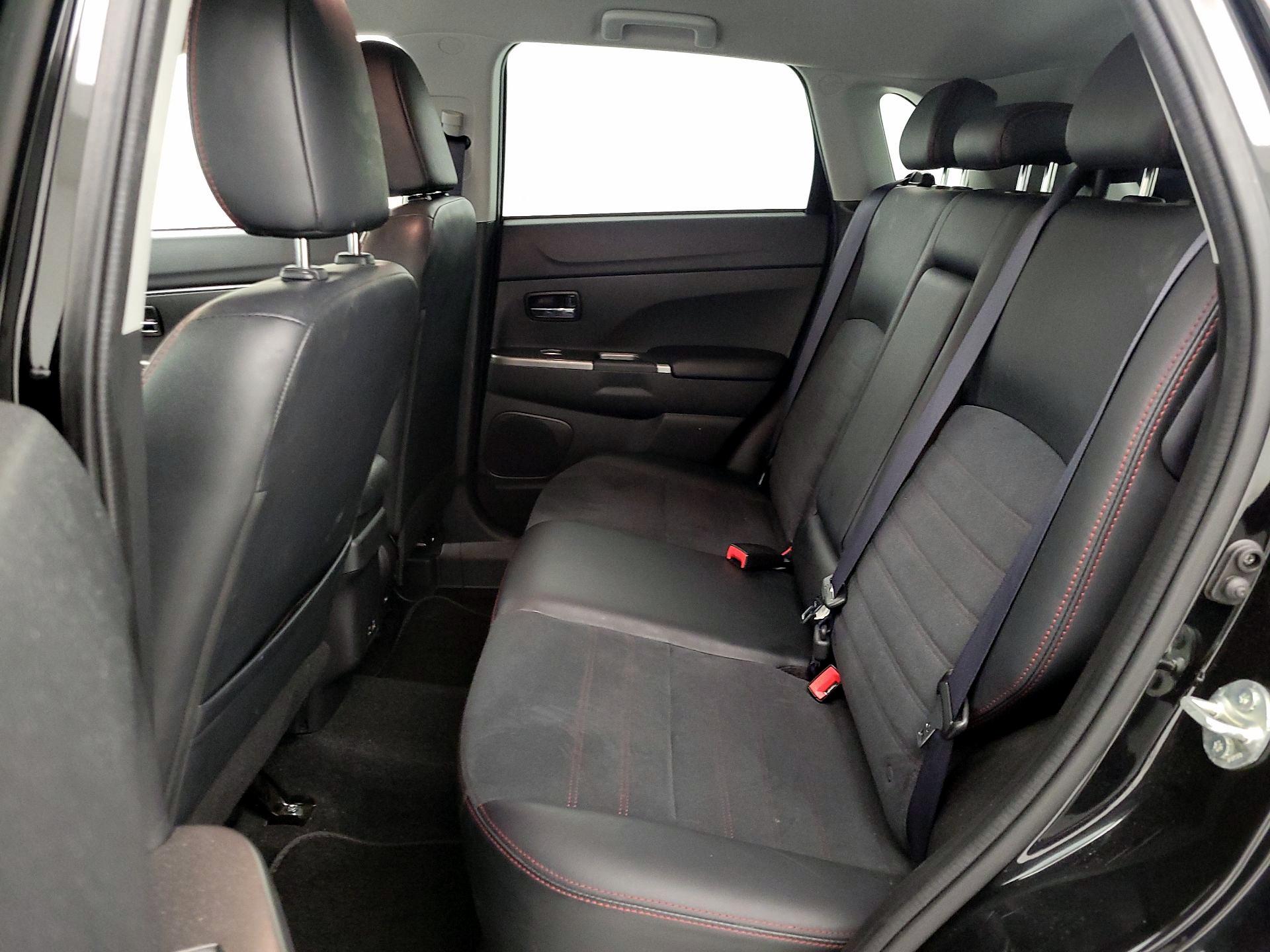 Thumbnail: 2024 Mitsubishi Outlander Sport - 19