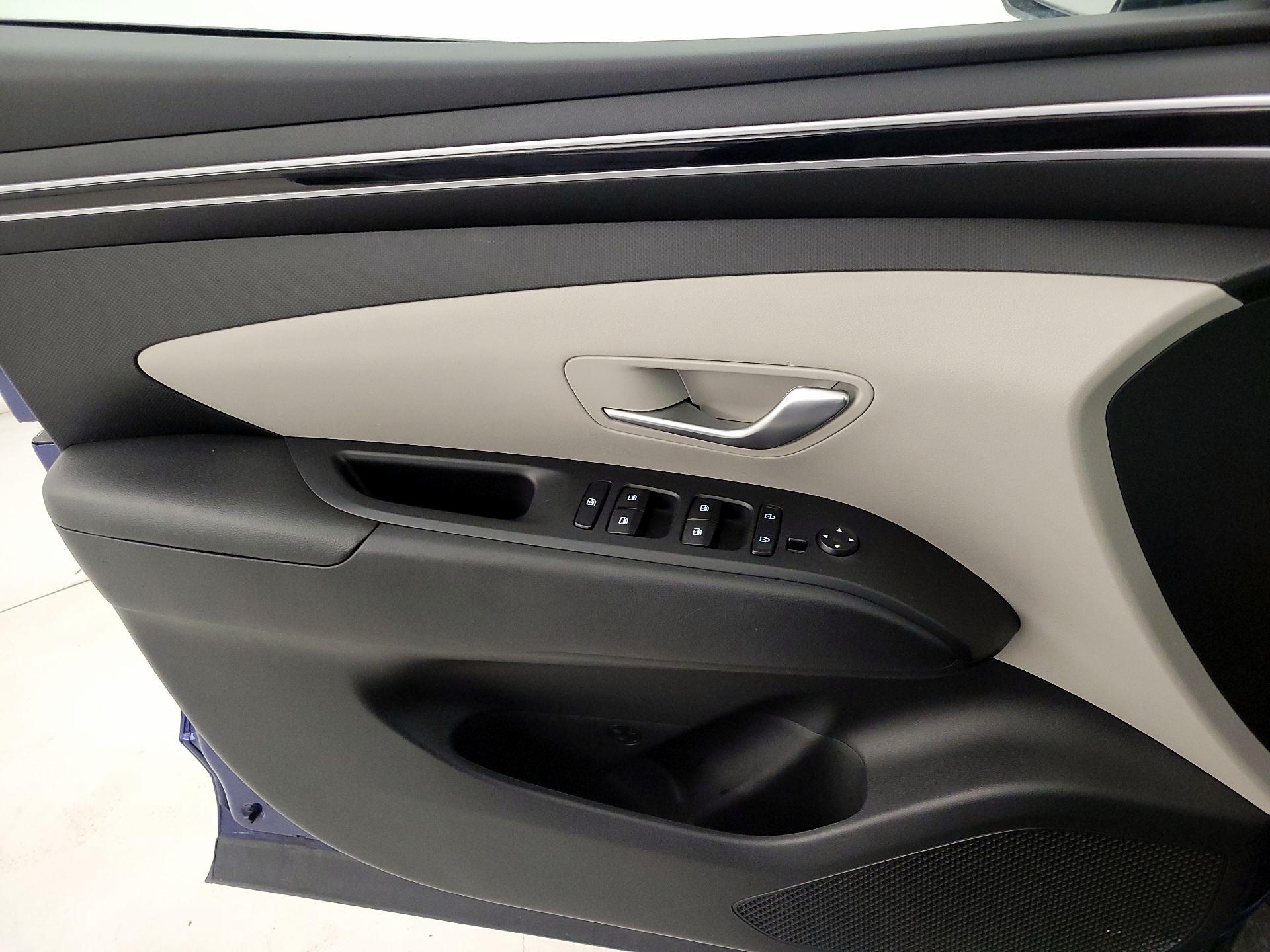 Thumbnail: 2024 Hyundai Tucson - 12