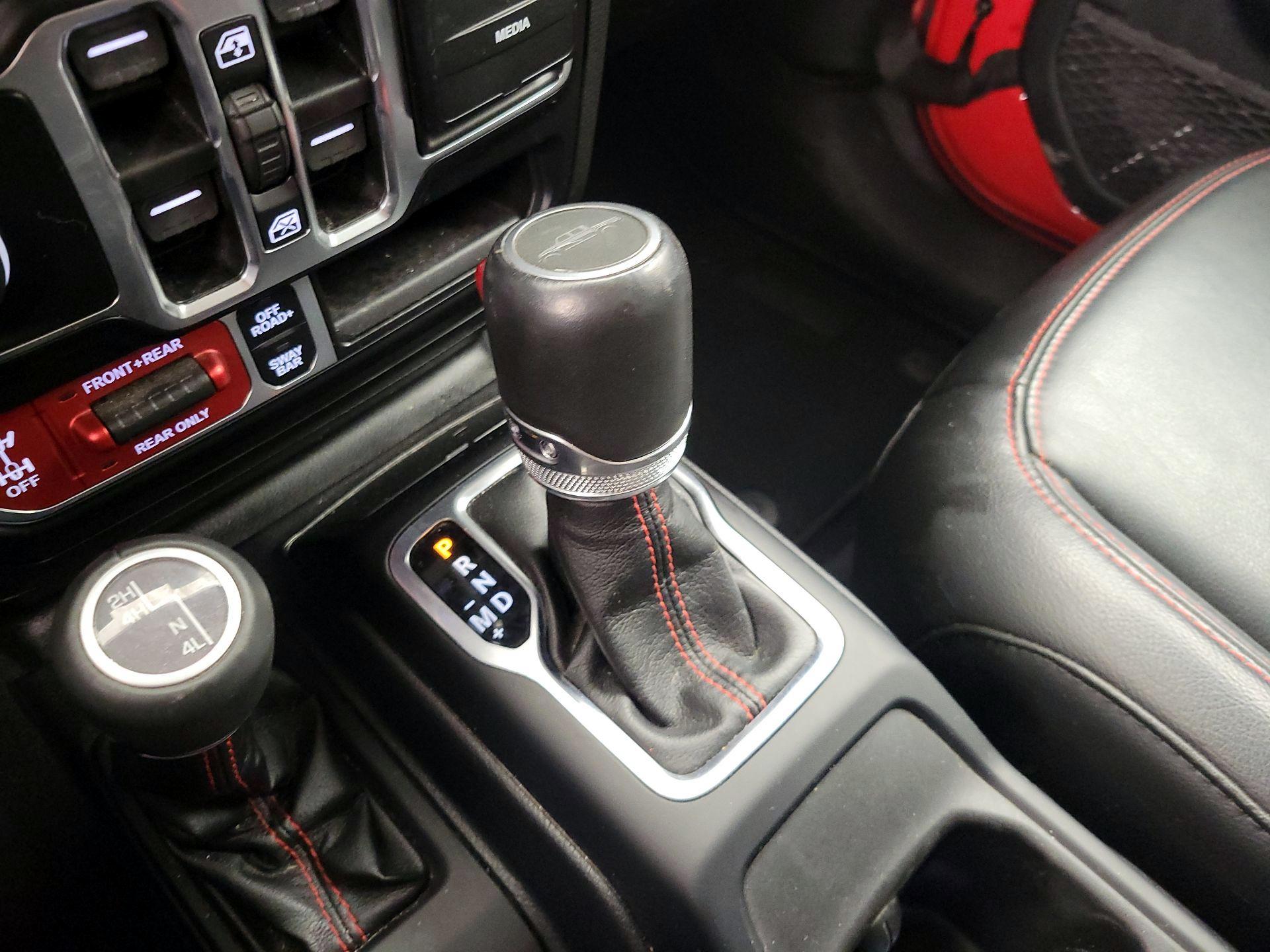 Thumbnail: 2023 Jeep Gladiator - 18