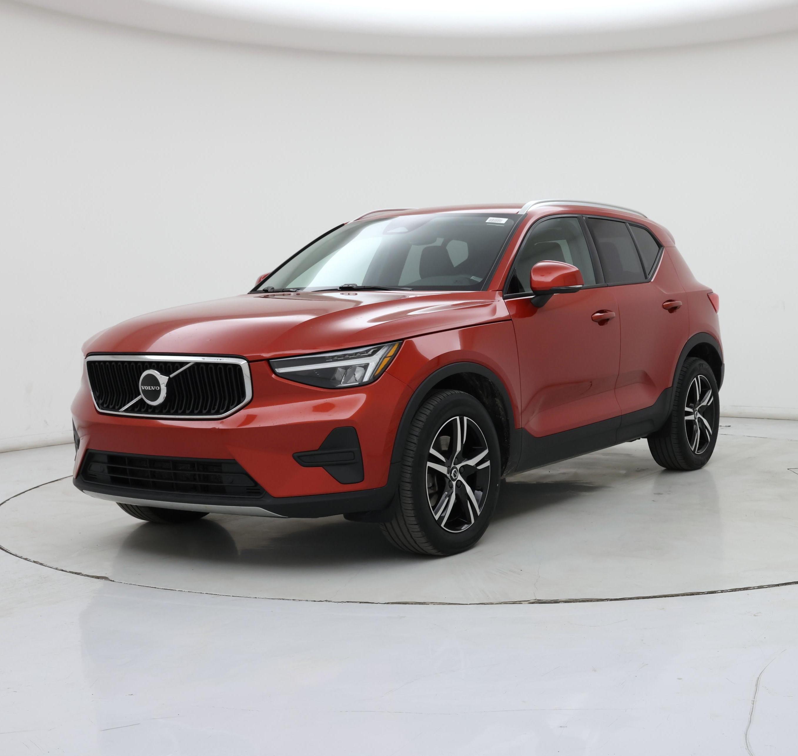 Thumbnail: 2023 Volvo XC40 - 4
