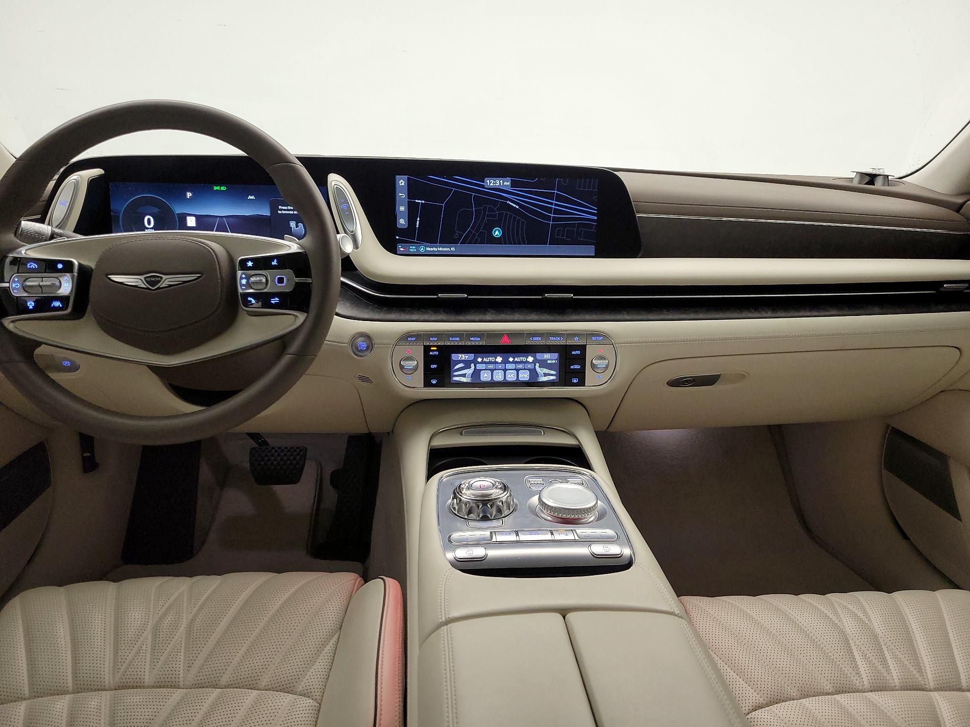 Thumbnail: 2023 Genesis G90 - 9