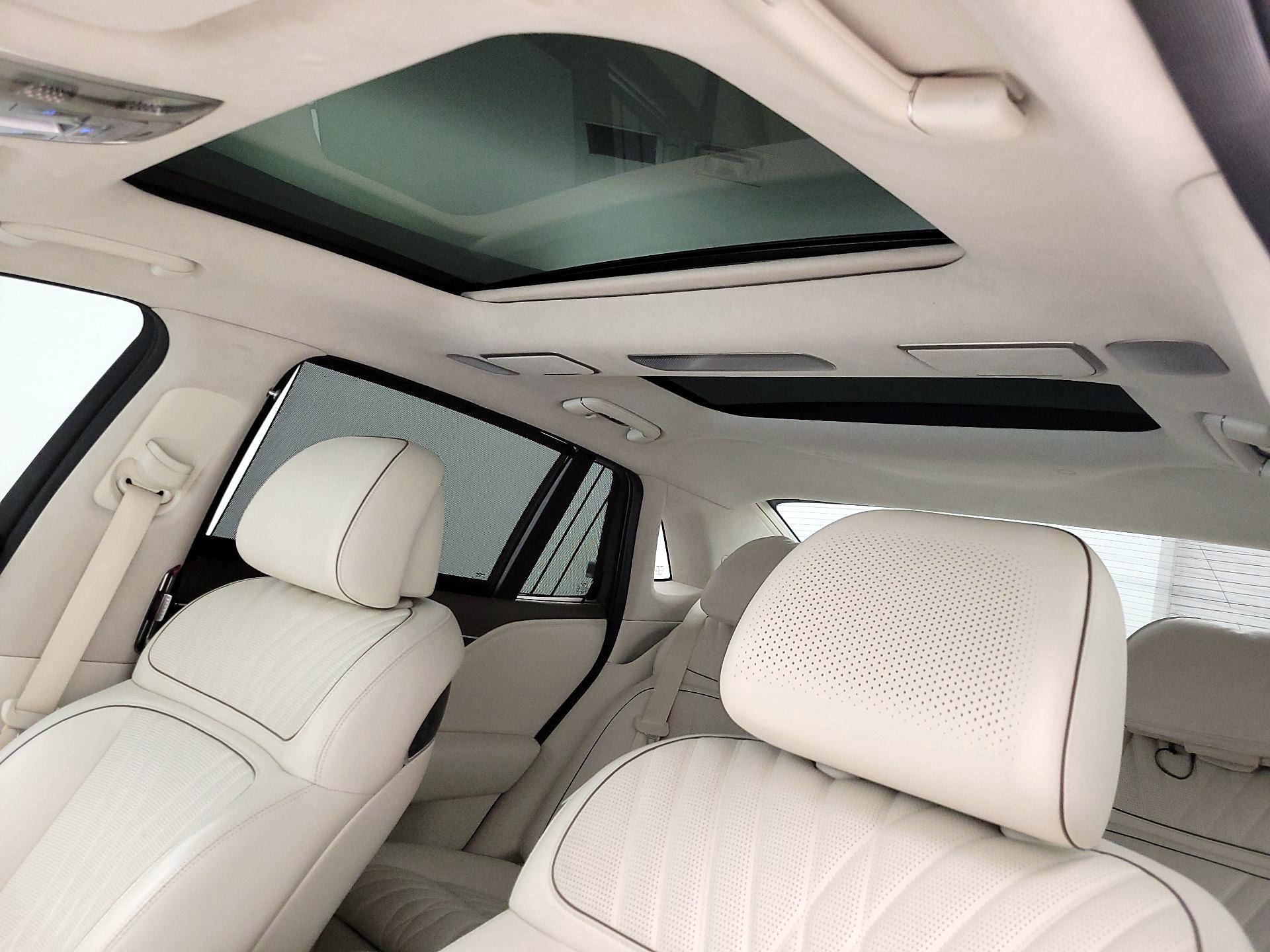 Thumbnail: 2023 Genesis G90 - 20