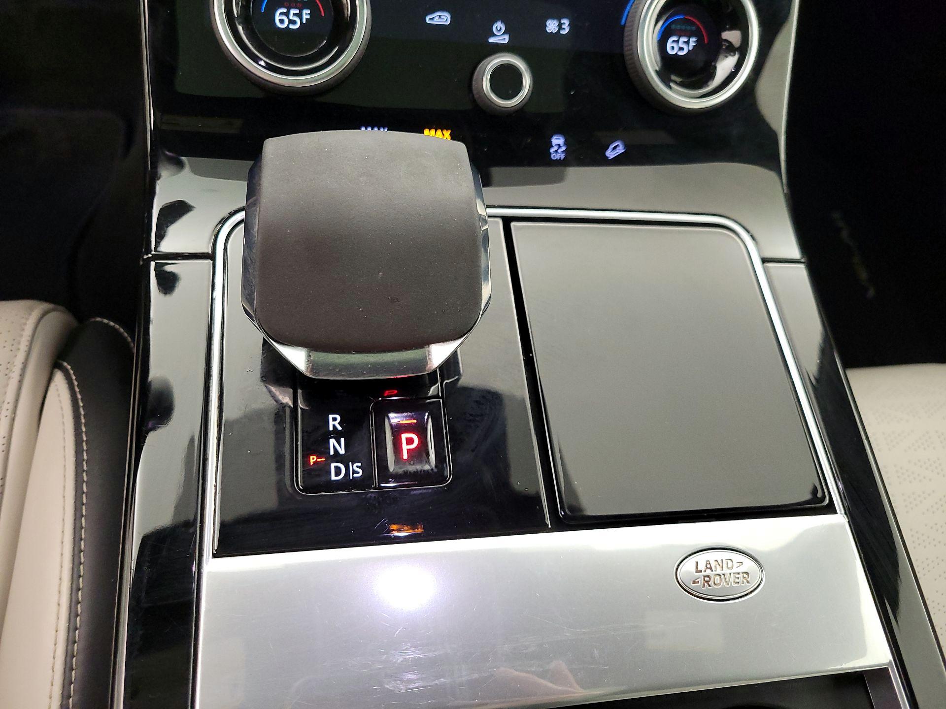 Thumbnail: 2021 Land Rover Range Rover Velar - 18