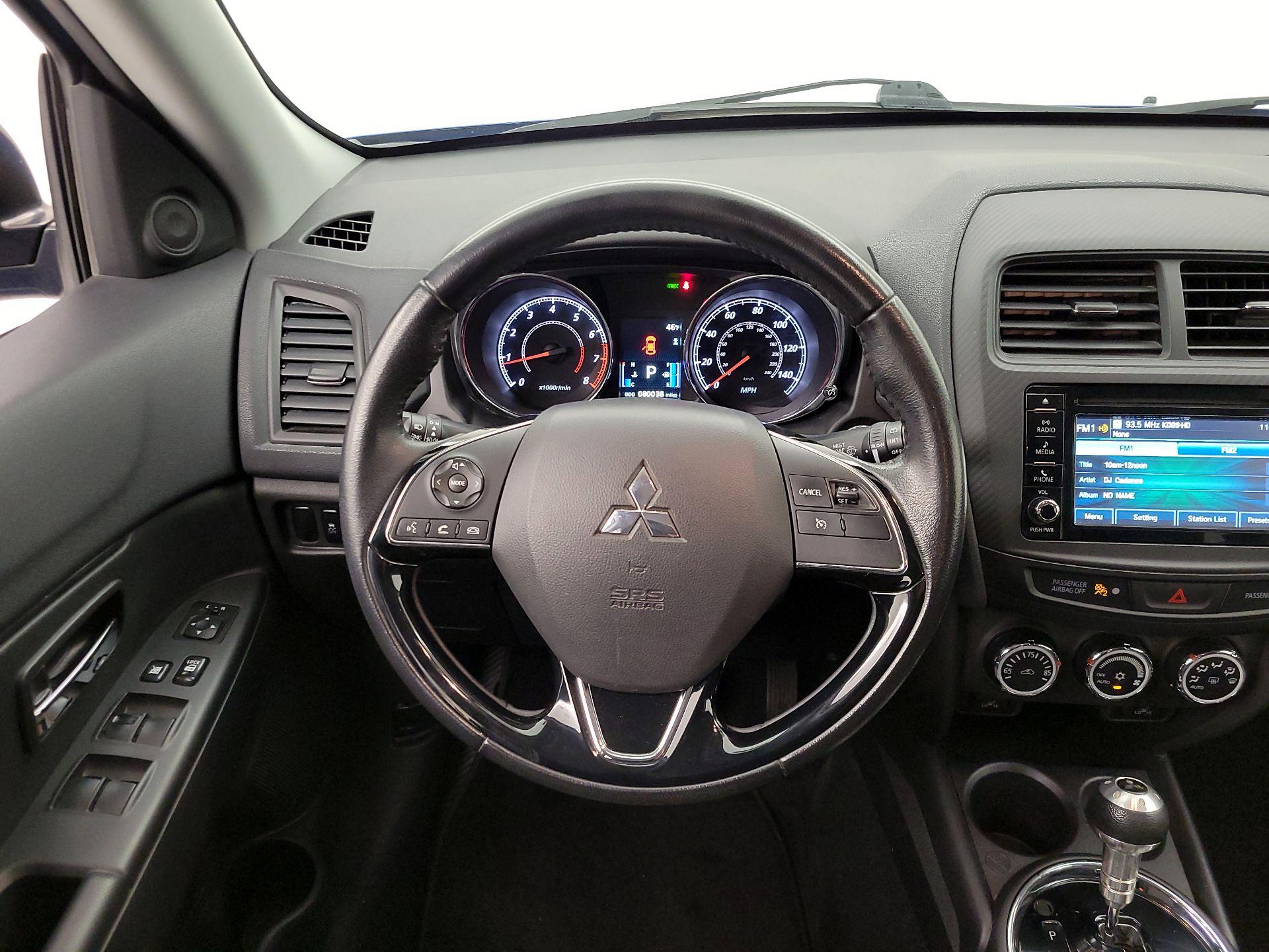 Thumbnail: 2017 Mitsubishi Outlander Sport - 10