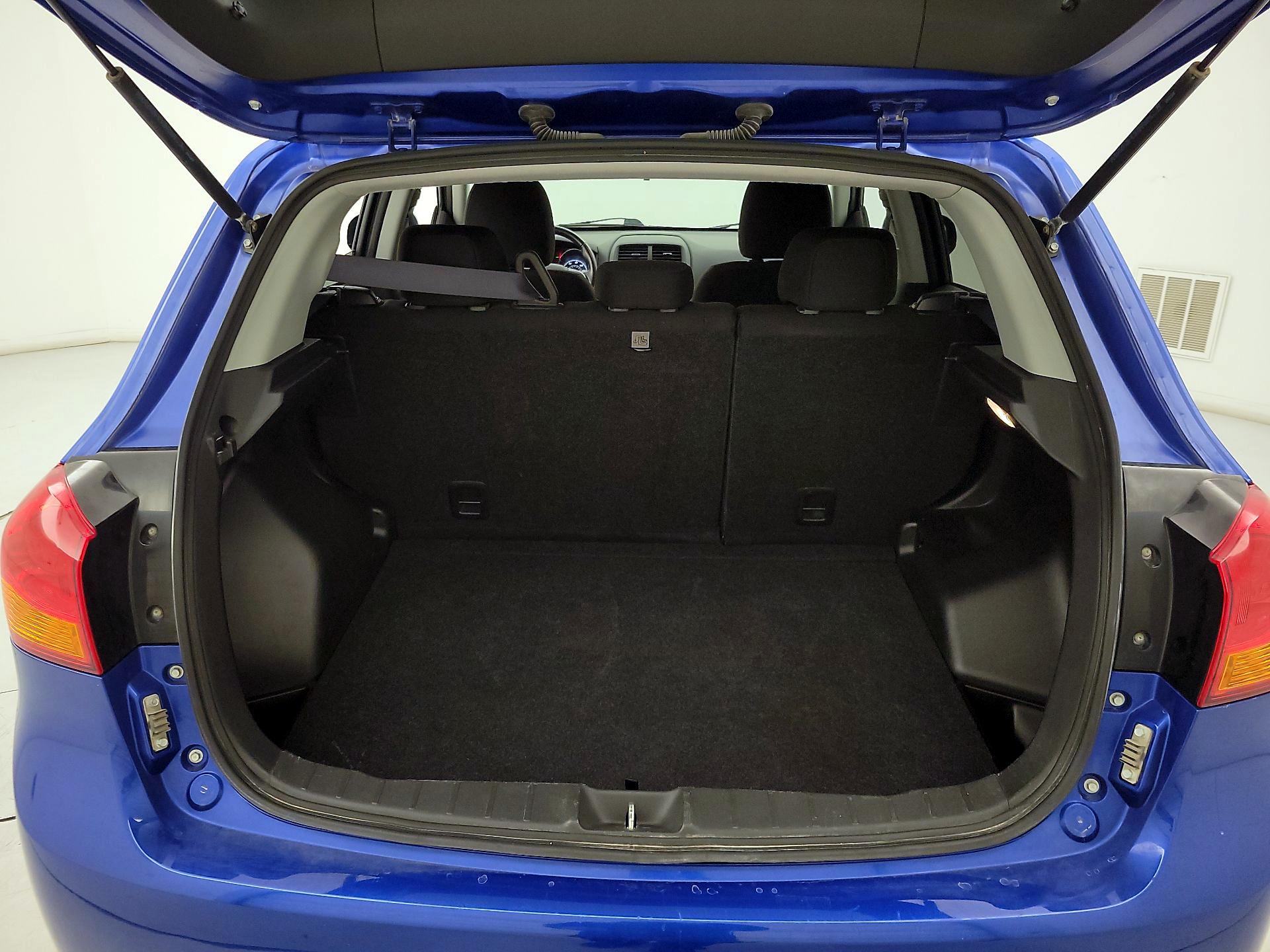 Thumbnail: 2017 Mitsubishi Outlander Sport - 19