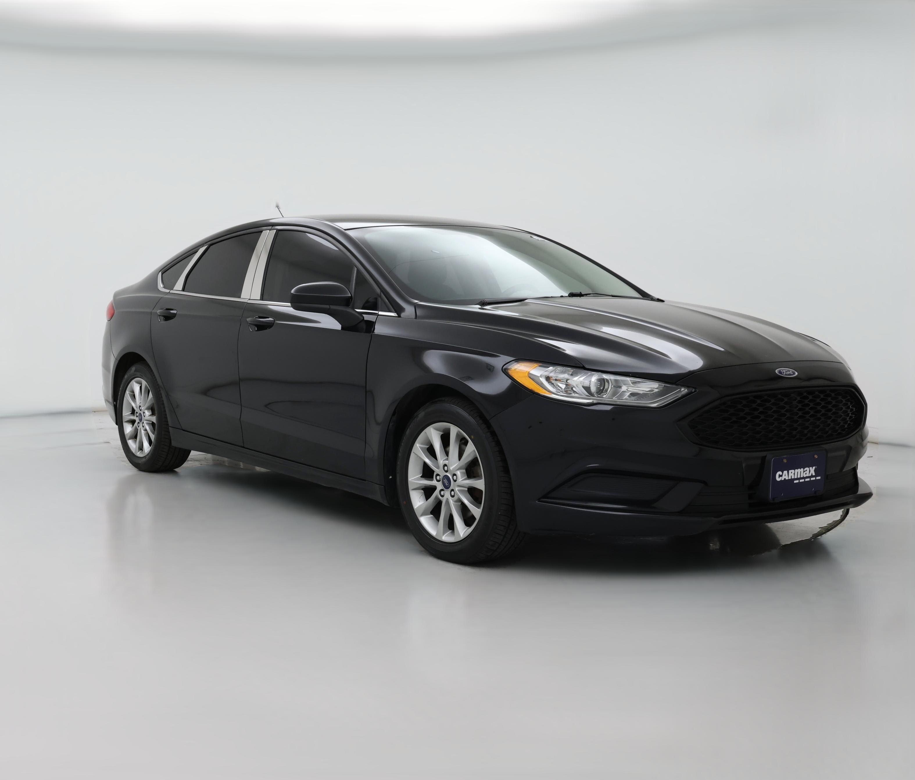 Thumbnail: 2017 Ford Fusion - 1