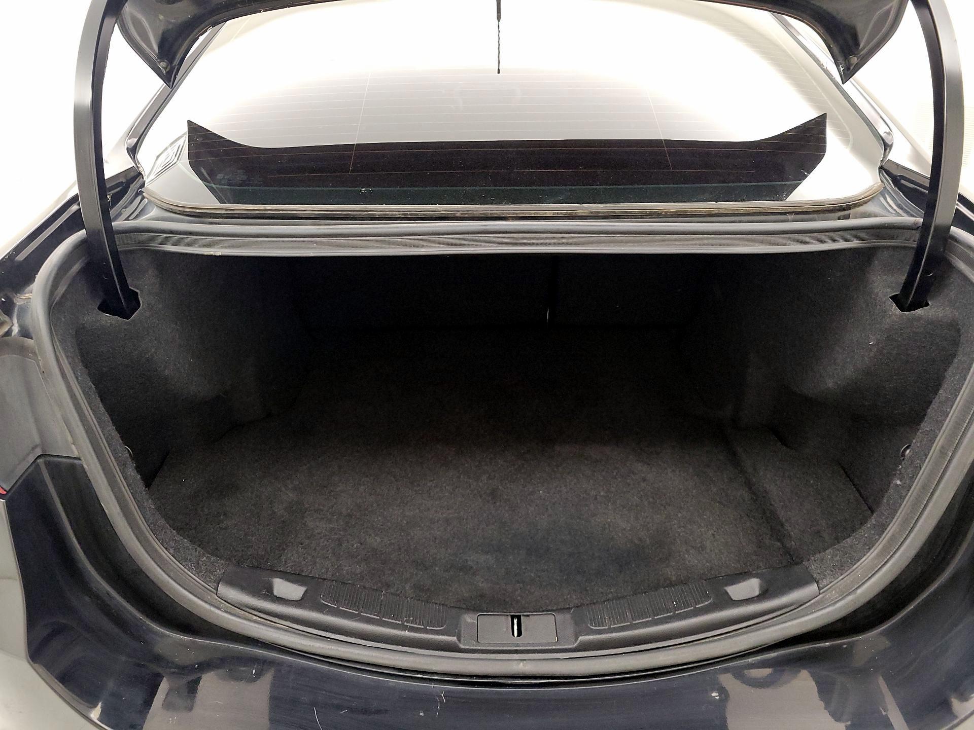 Thumbnail: 2017 Ford Fusion - 20