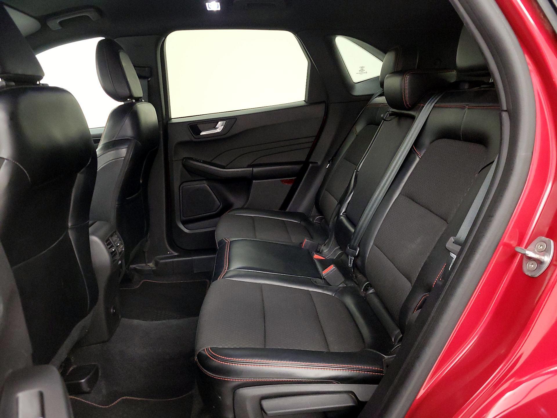 Thumbnail: 2023 Ford Escape - 20