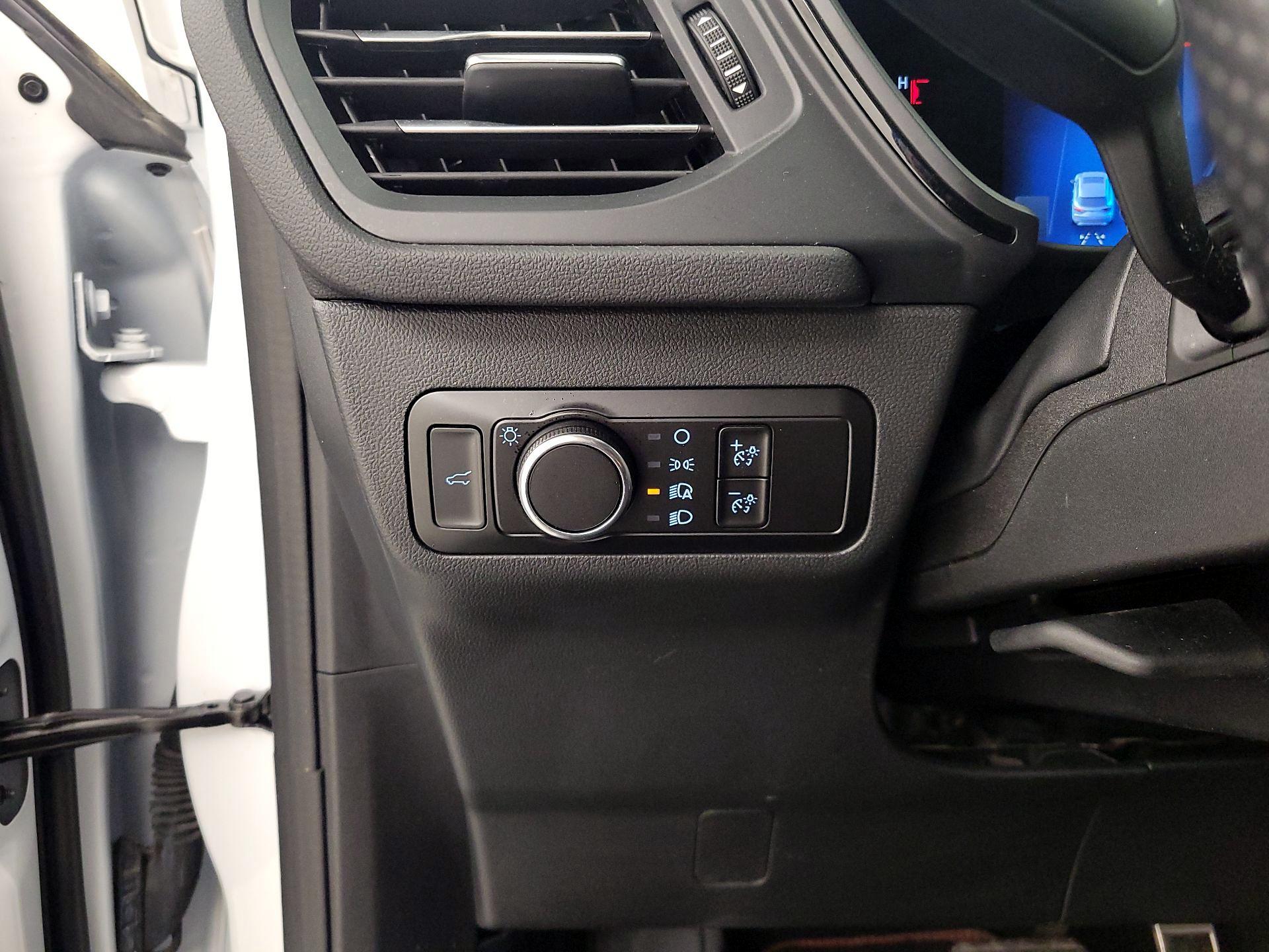 Thumbnail: 2023 Ford Escape - 13