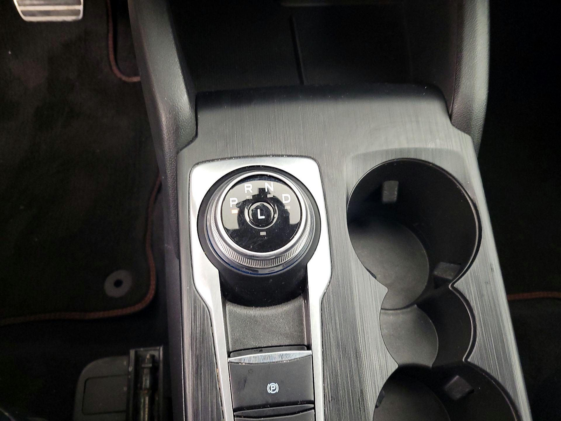 Thumbnail: 2023 Ford Escape - 18