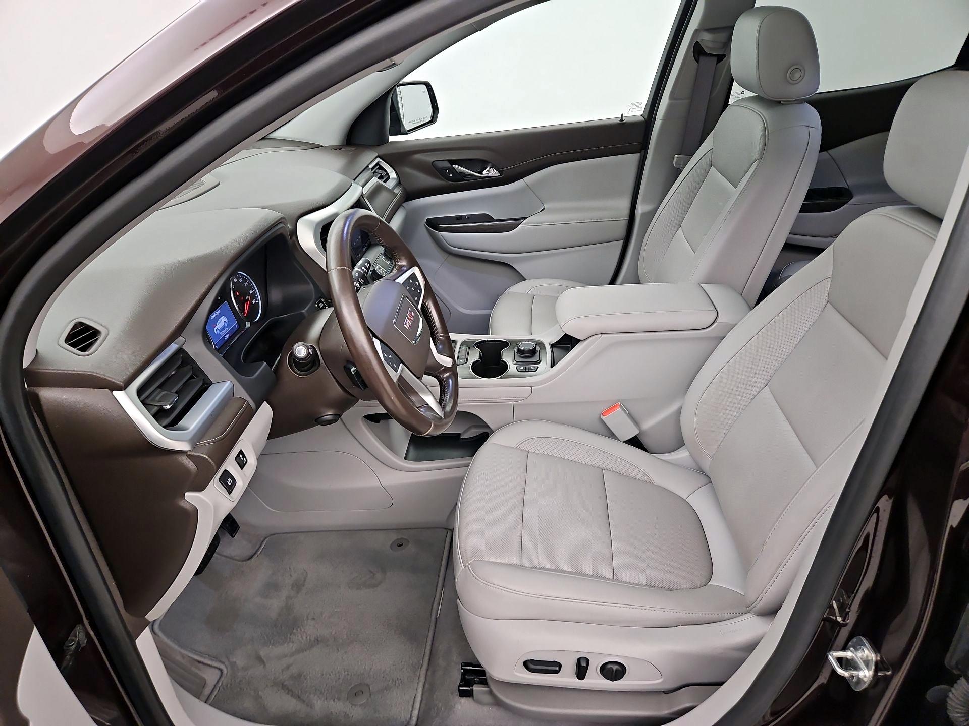 Thumbnail: 2020 GMC Acadia - 11