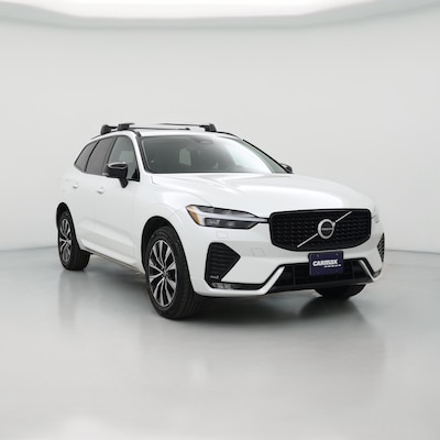 2024 Volvo XC60 B5 Core Dark Theme