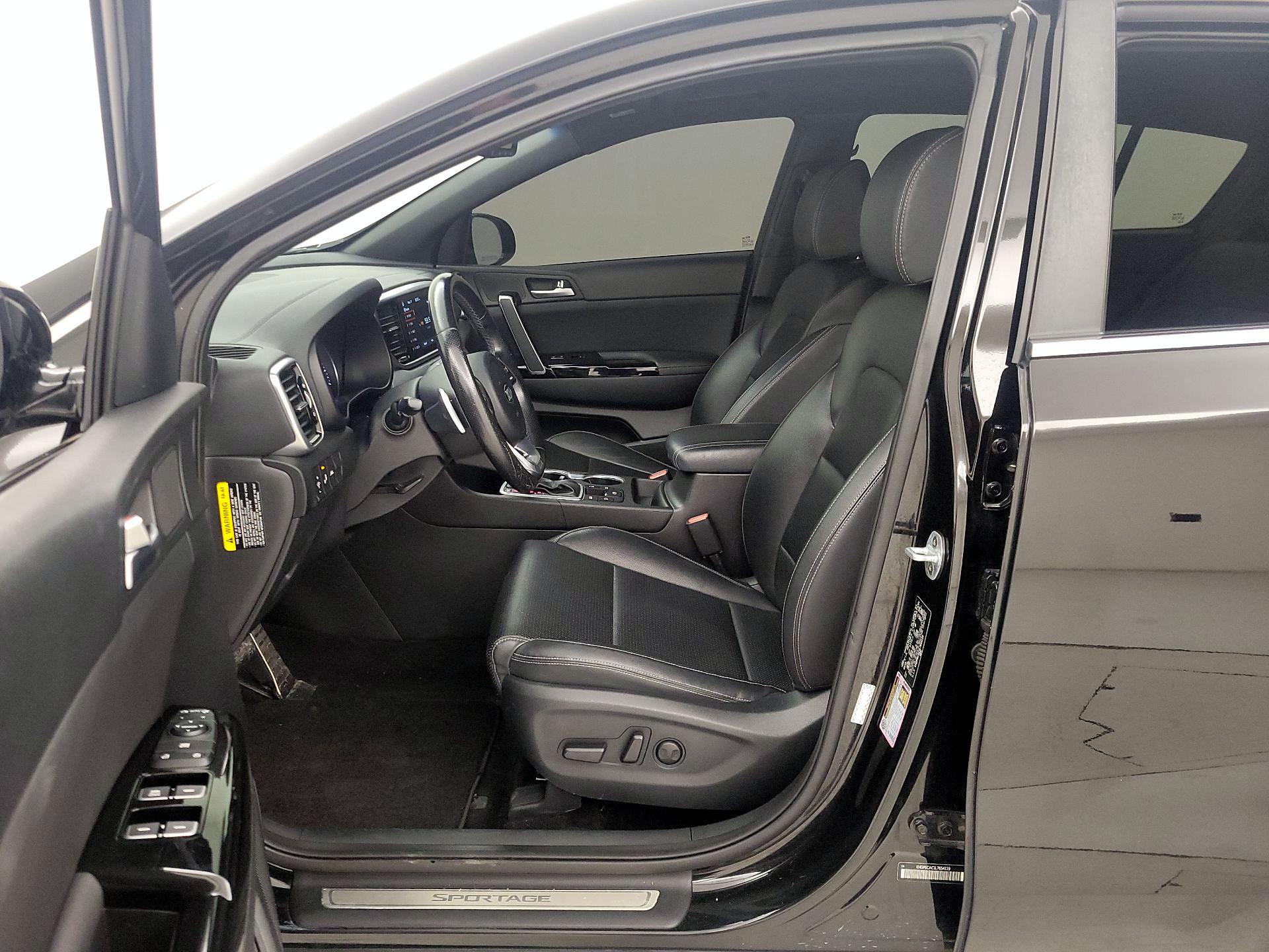 Thumbnail: 2020 Kia Sportage - 11