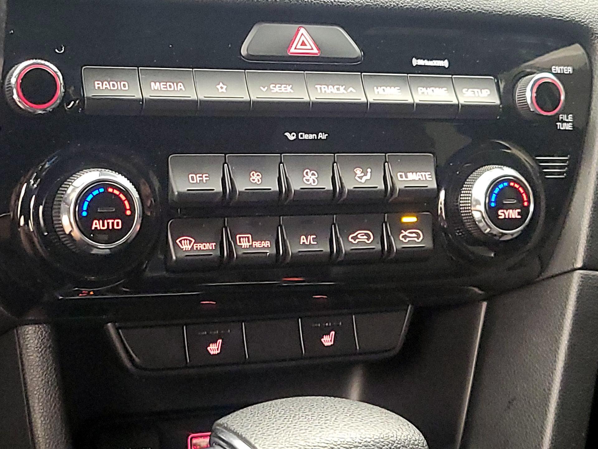 Thumbnail: 2020 Kia Sportage - 16