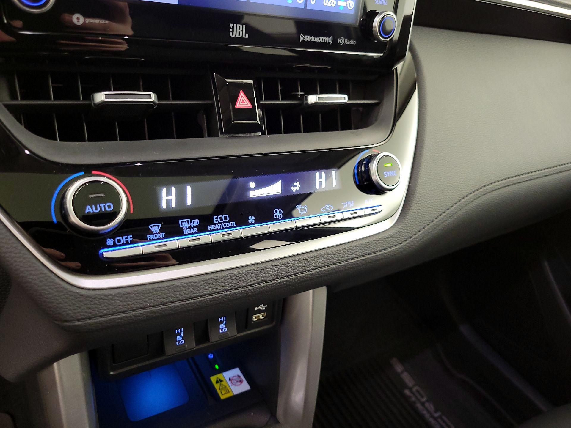 Thumbnail: 2022 Toyota Corolla Cross - 14