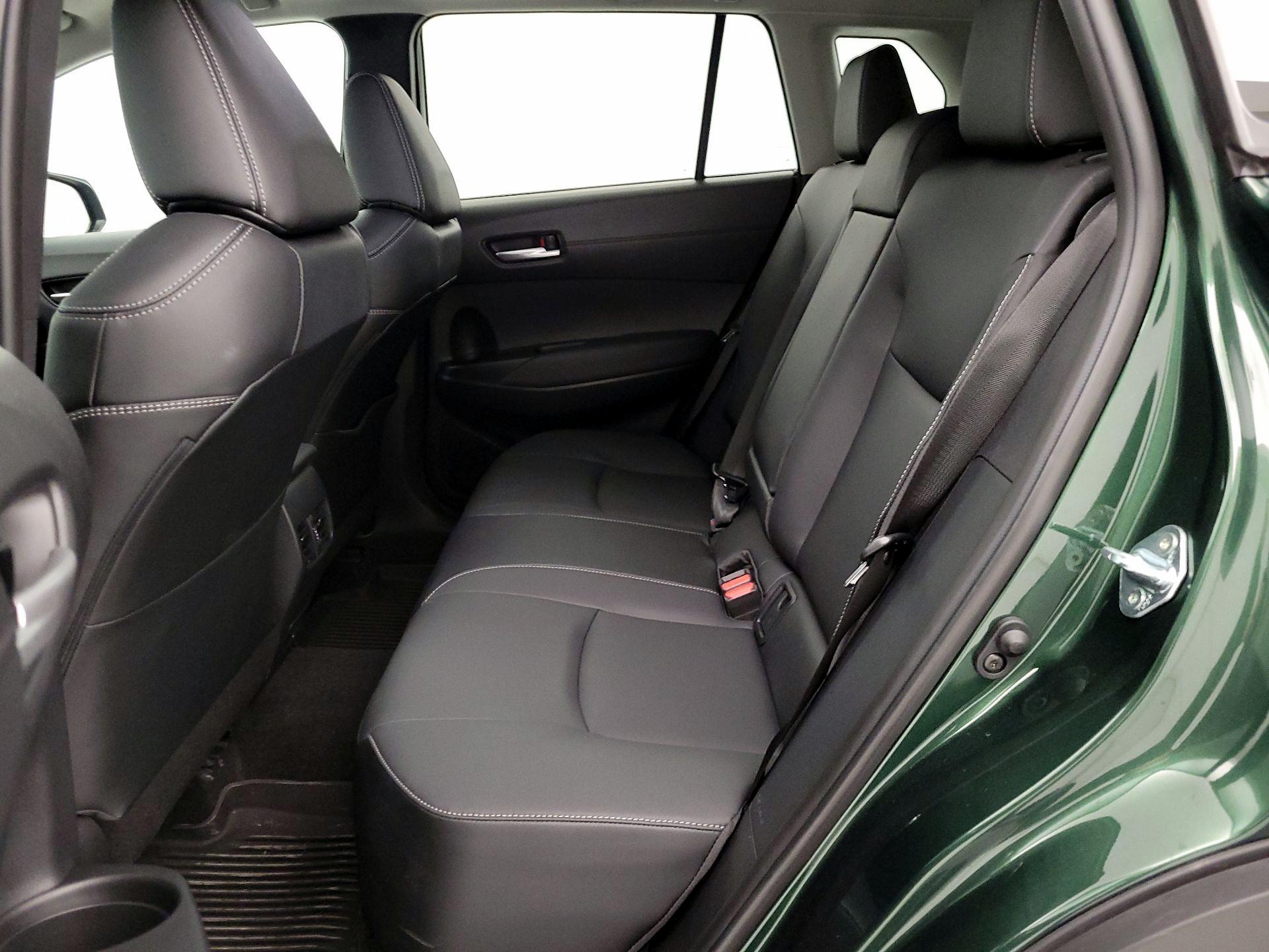 Thumbnail: 2022 Toyota Corolla Cross - 18