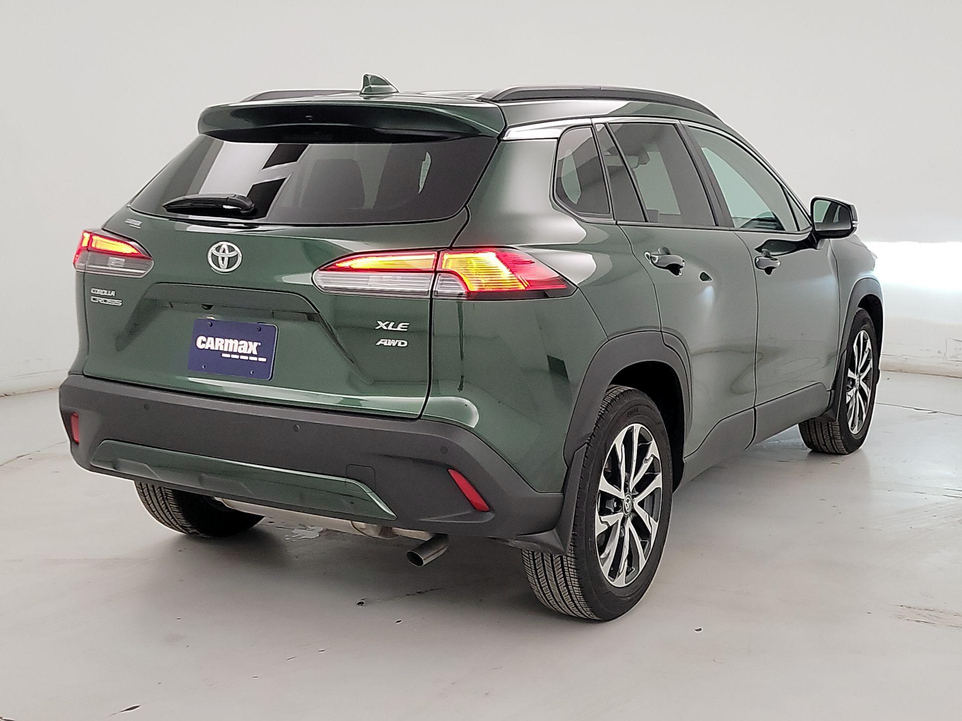 Thumbnail: 2022 Toyota Corolla Cross - 5