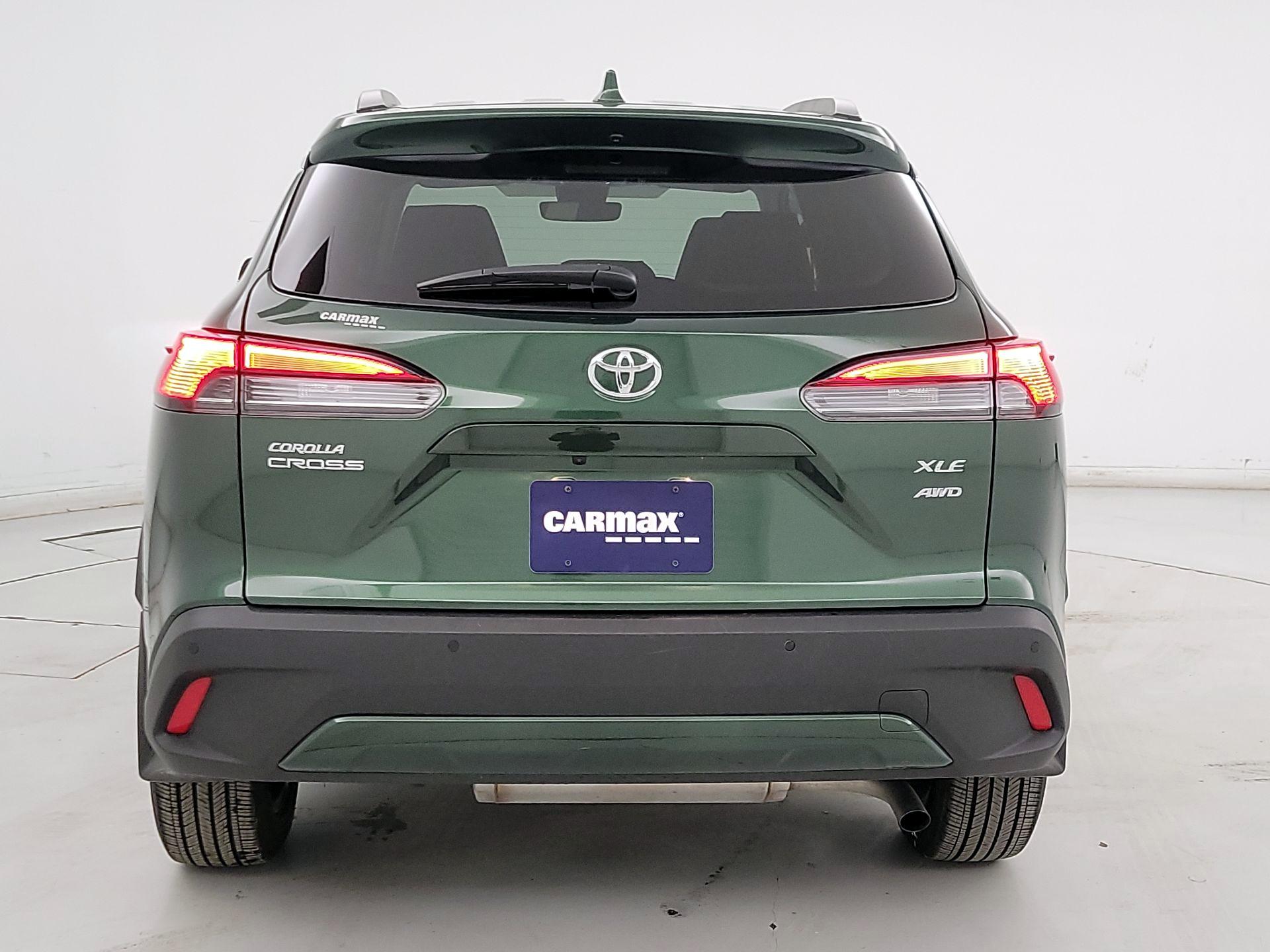 Thumbnail: 2022 Toyota Corolla Cross - 6