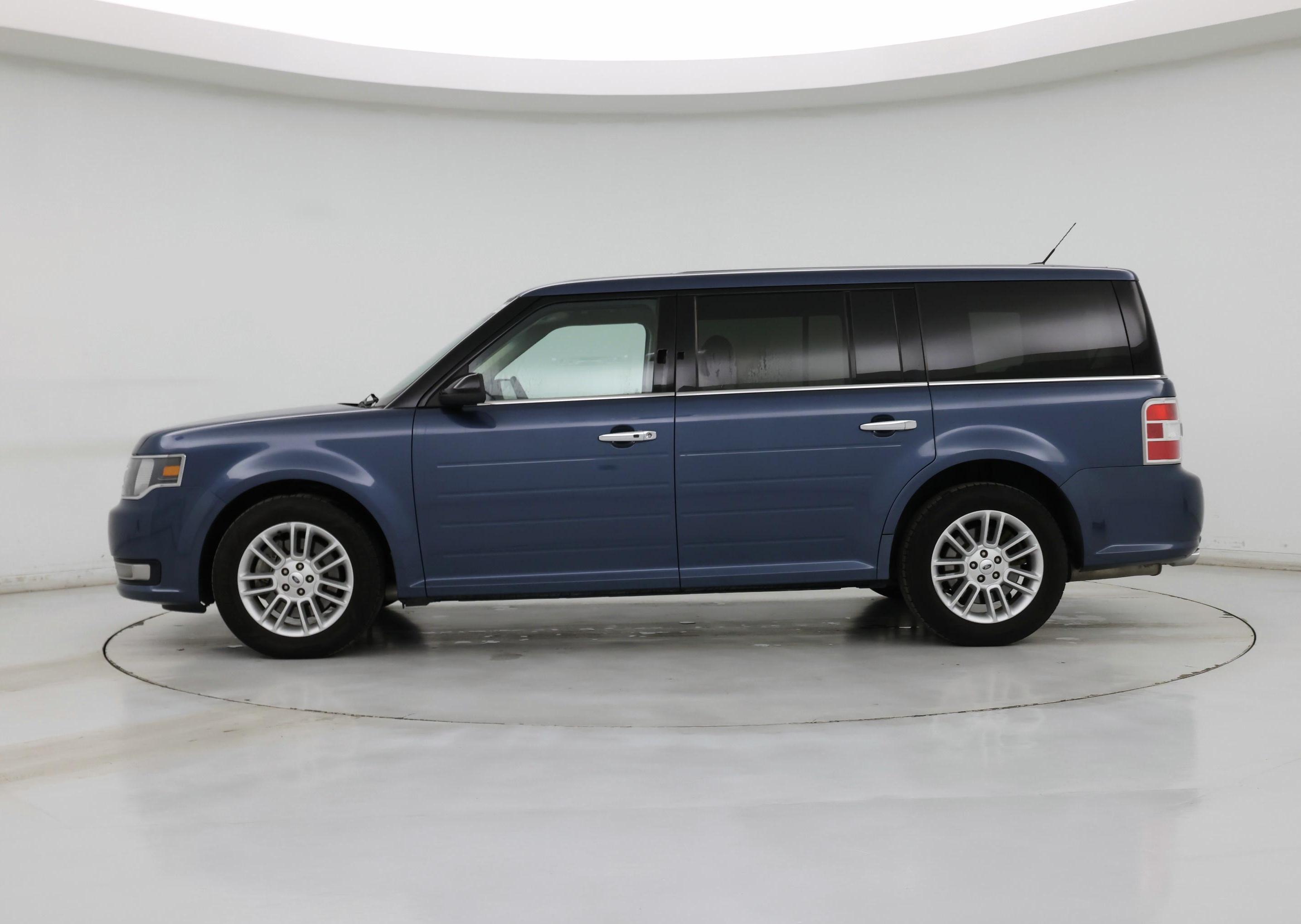 Thumbnail: 2019 Ford Flex - 3