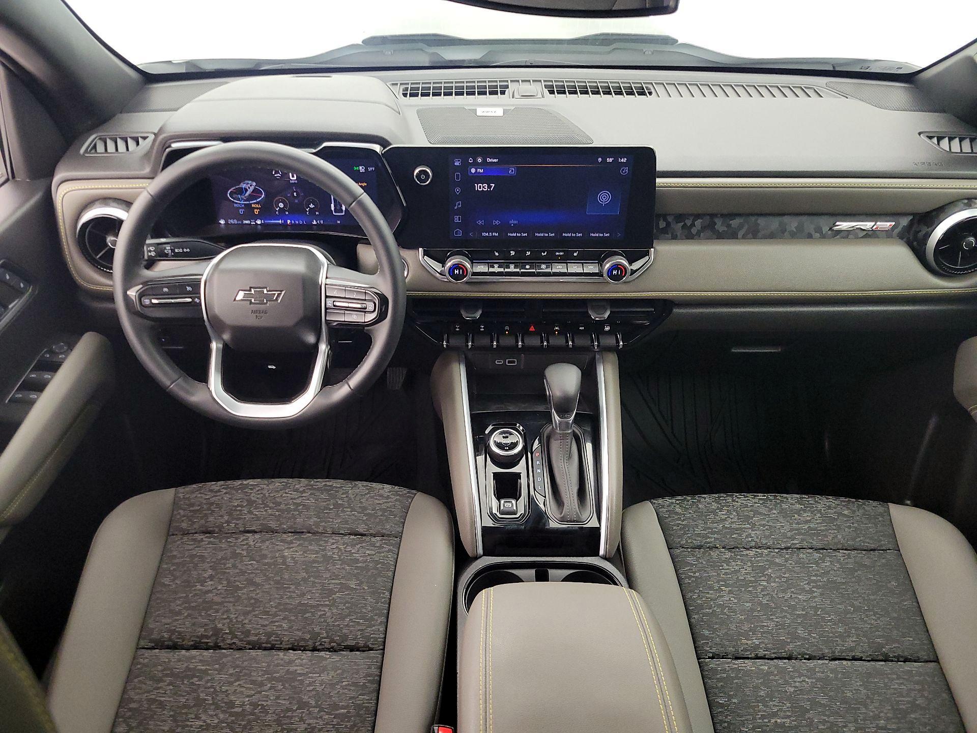 Thumbnail: 2024 Chevrolet Colorado - 9