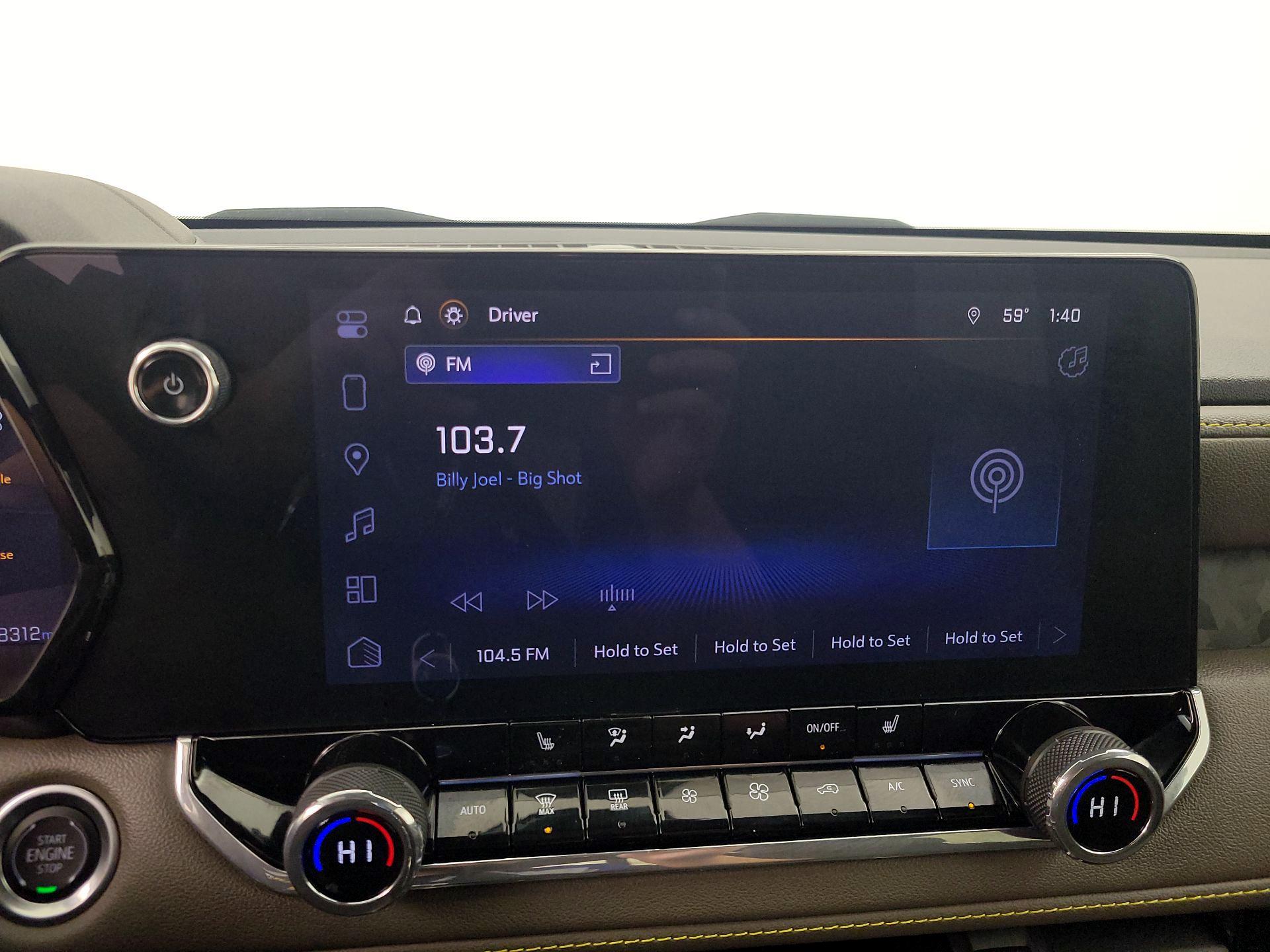 Thumbnail: 2024 Chevrolet Colorado - 15