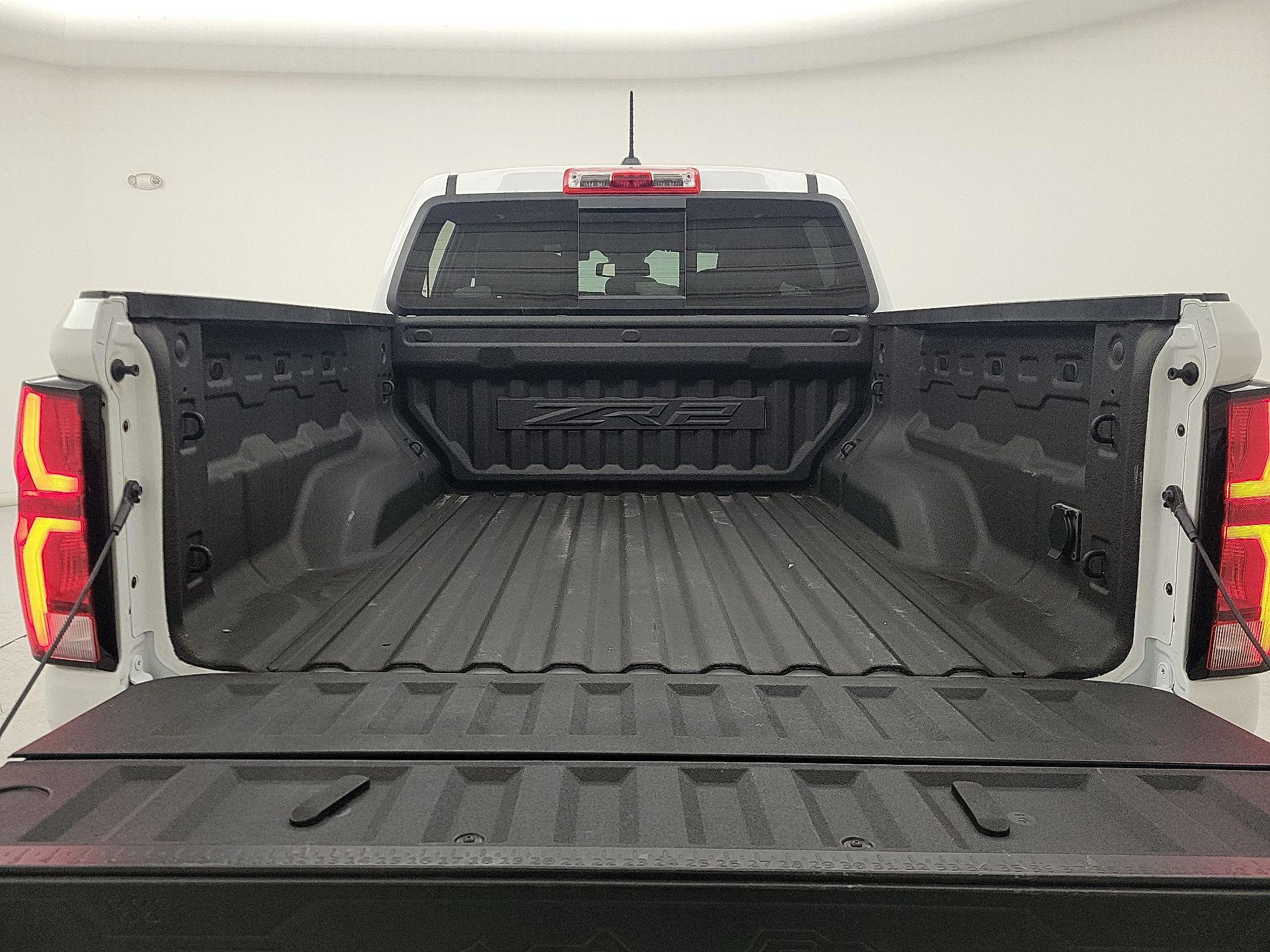 Thumbnail: 2024 Chevrolet Colorado - 20