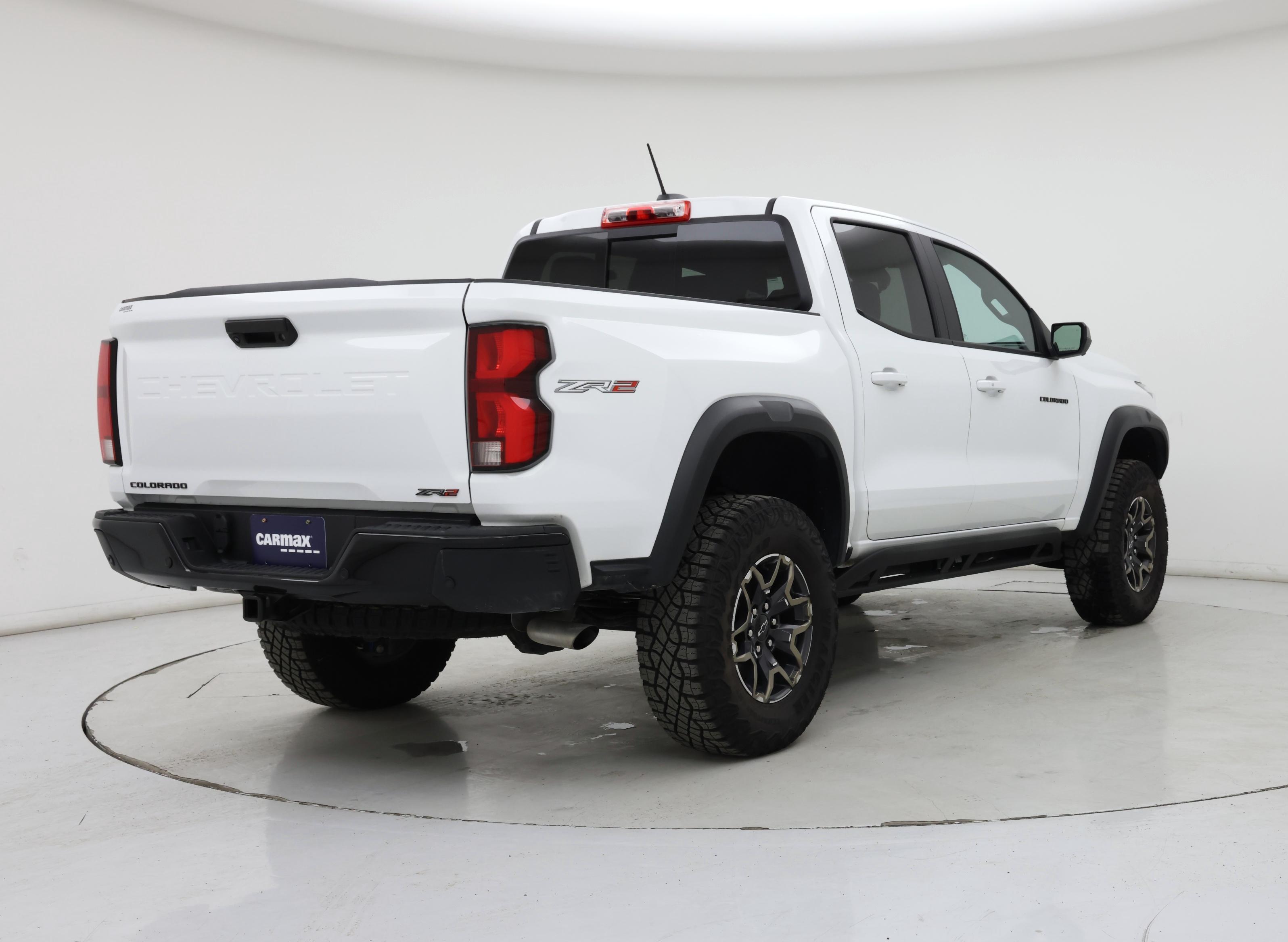 Thumbnail: 2024 Chevrolet Colorado - 8