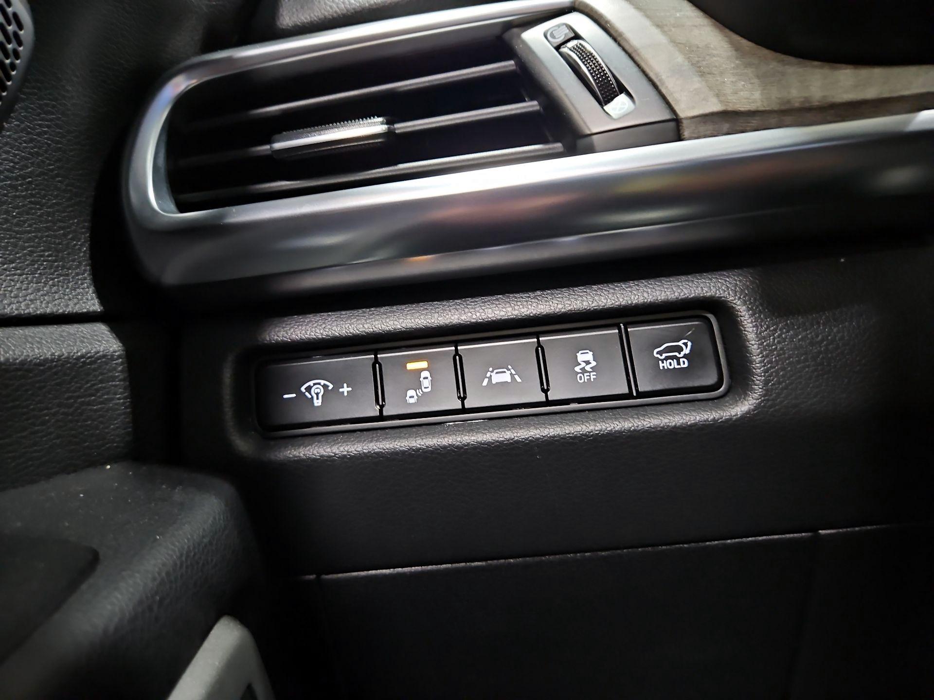 Thumbnail: 2021 Kia Telluride - 13