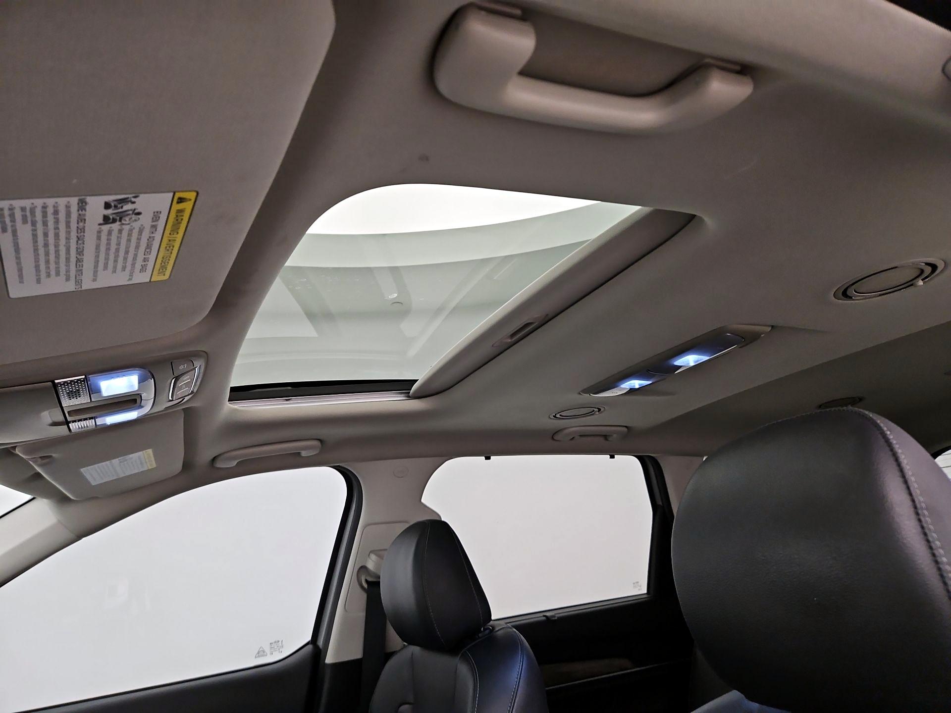 Thumbnail: 2021 Kia Telluride - 20