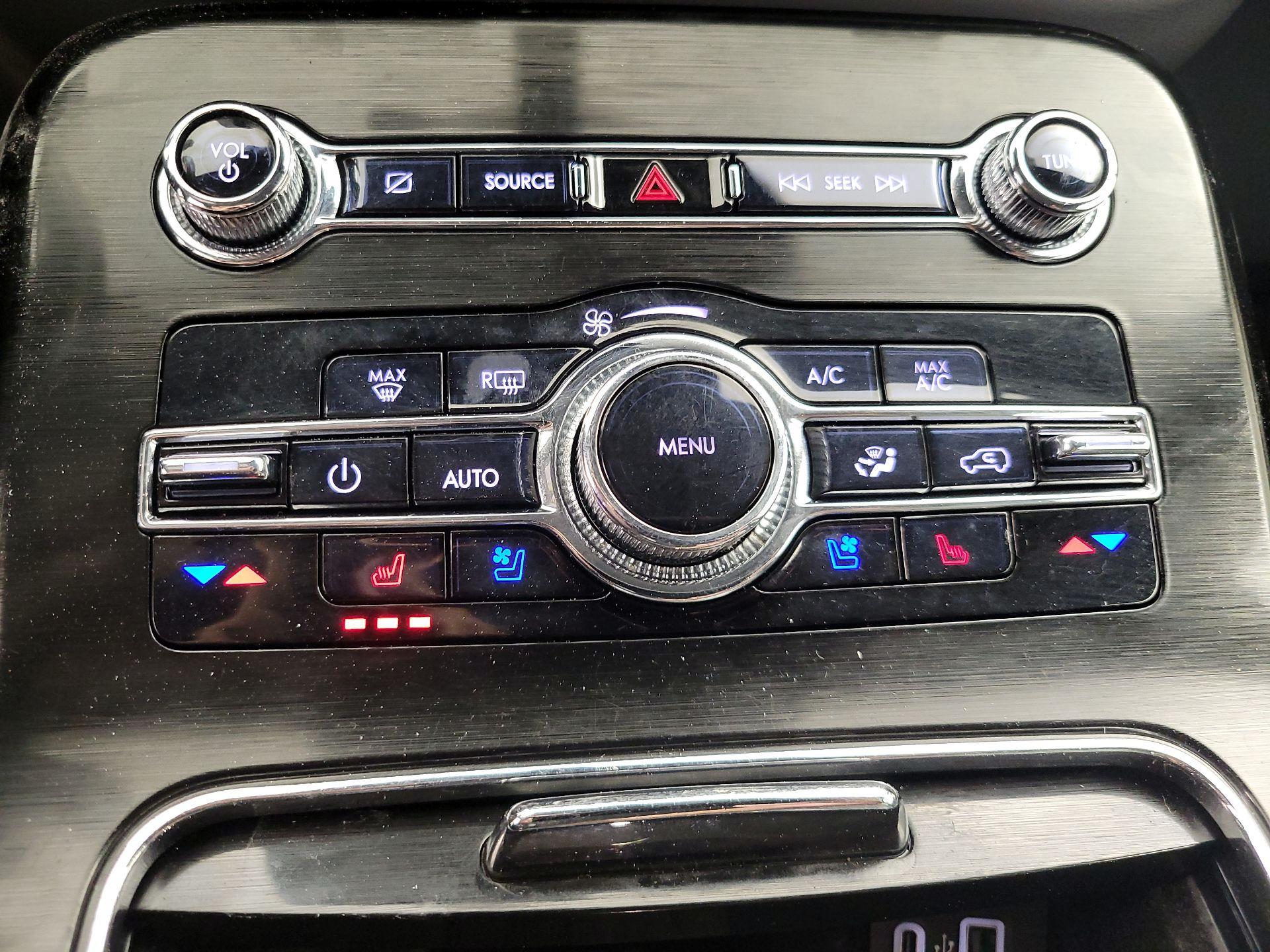 Thumbnail: 2022 Lincoln Nautilus - 17