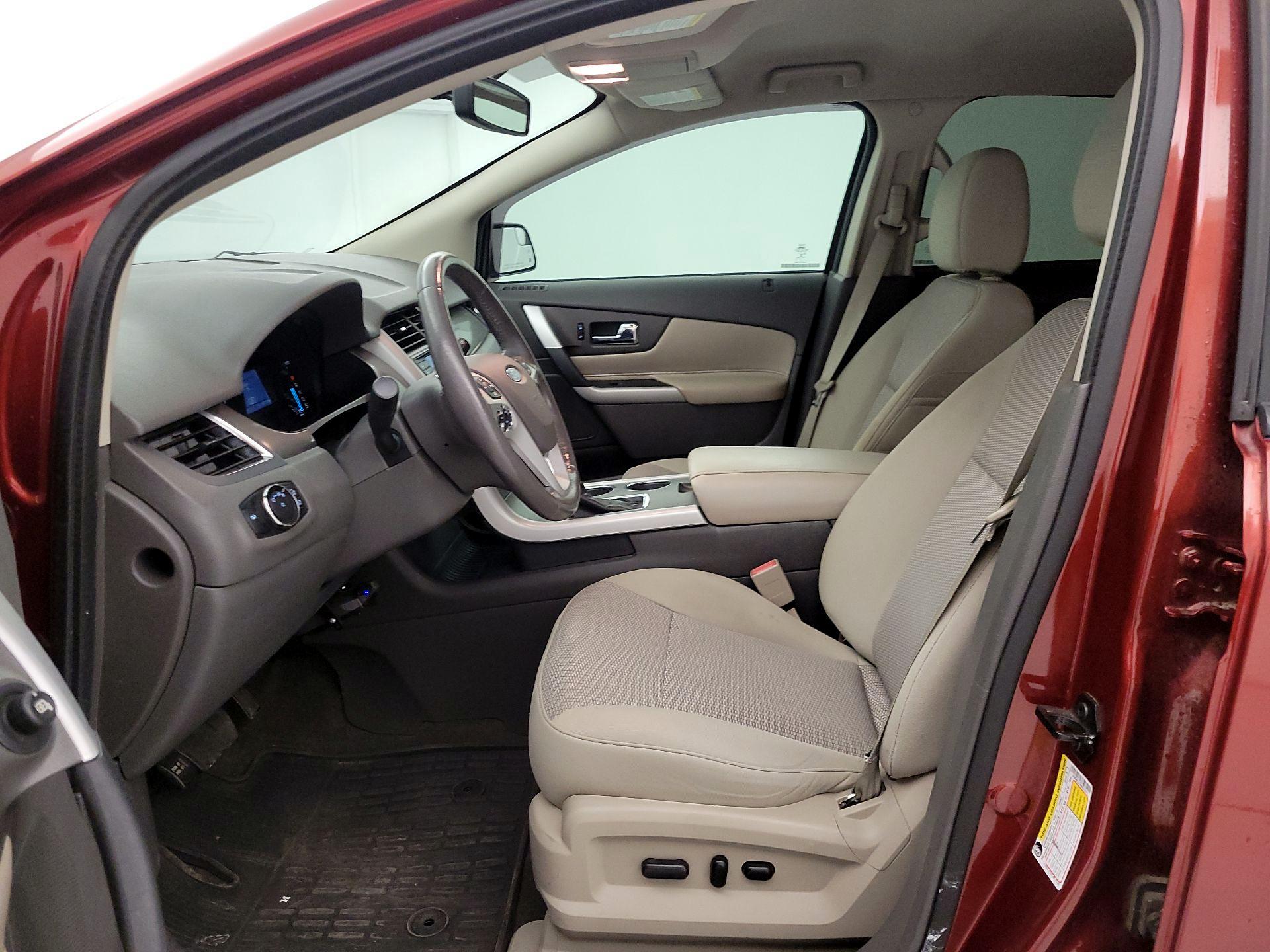 Thumbnail: 2014 Ford Edge - 11