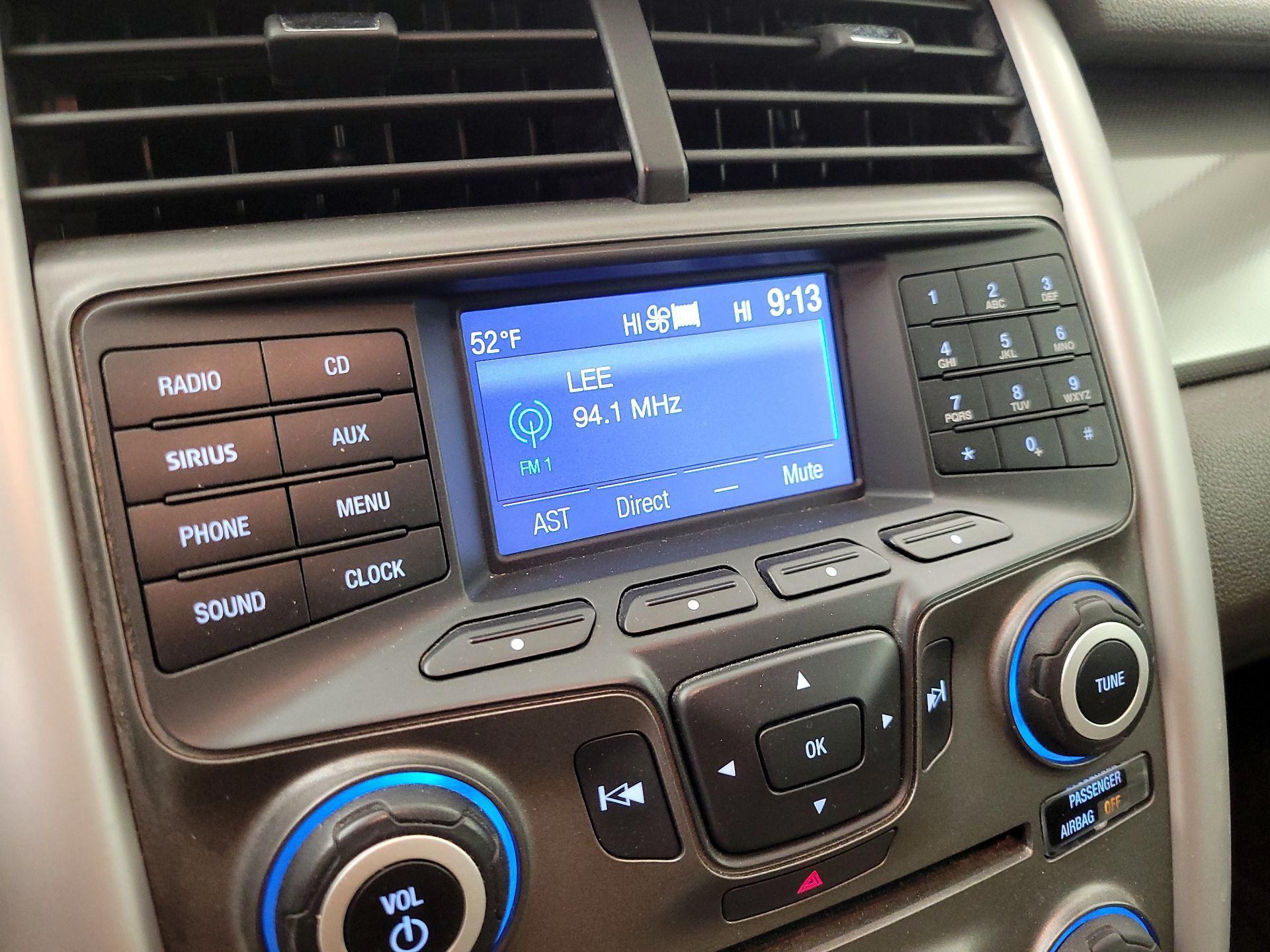 Thumbnail: 2014 Ford Edge - 14