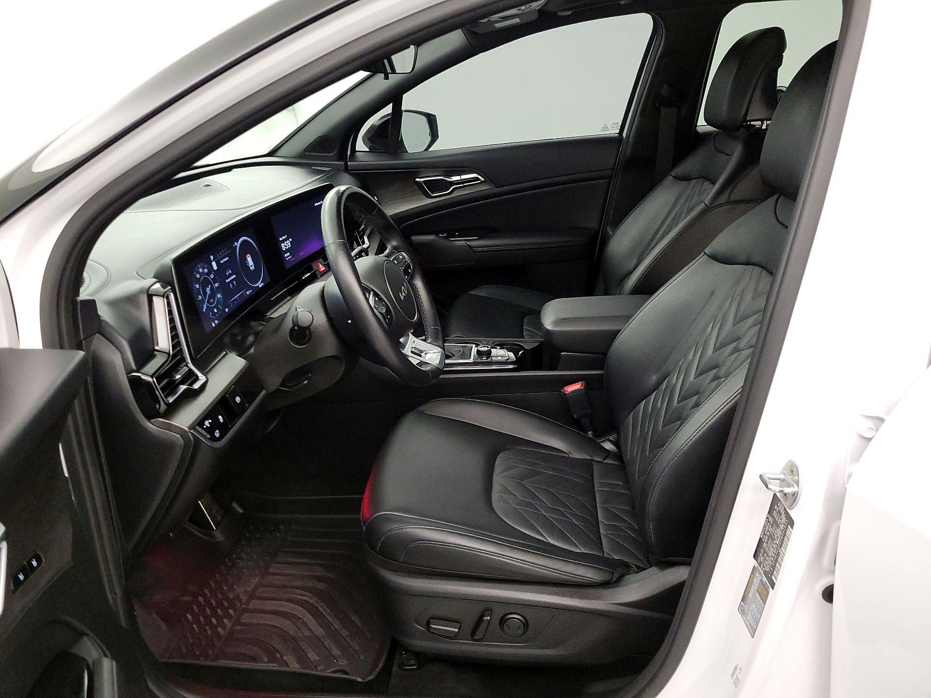 Thumbnail: 2023 Kia Sportage - 11