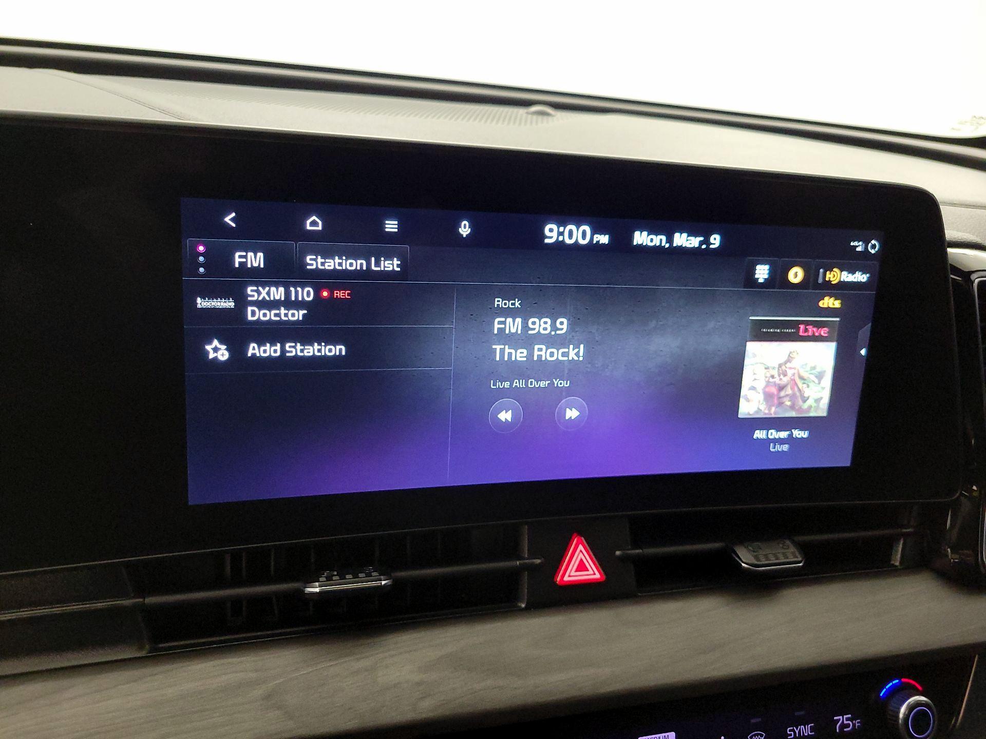 Thumbnail: 2023 Kia Sportage - 16