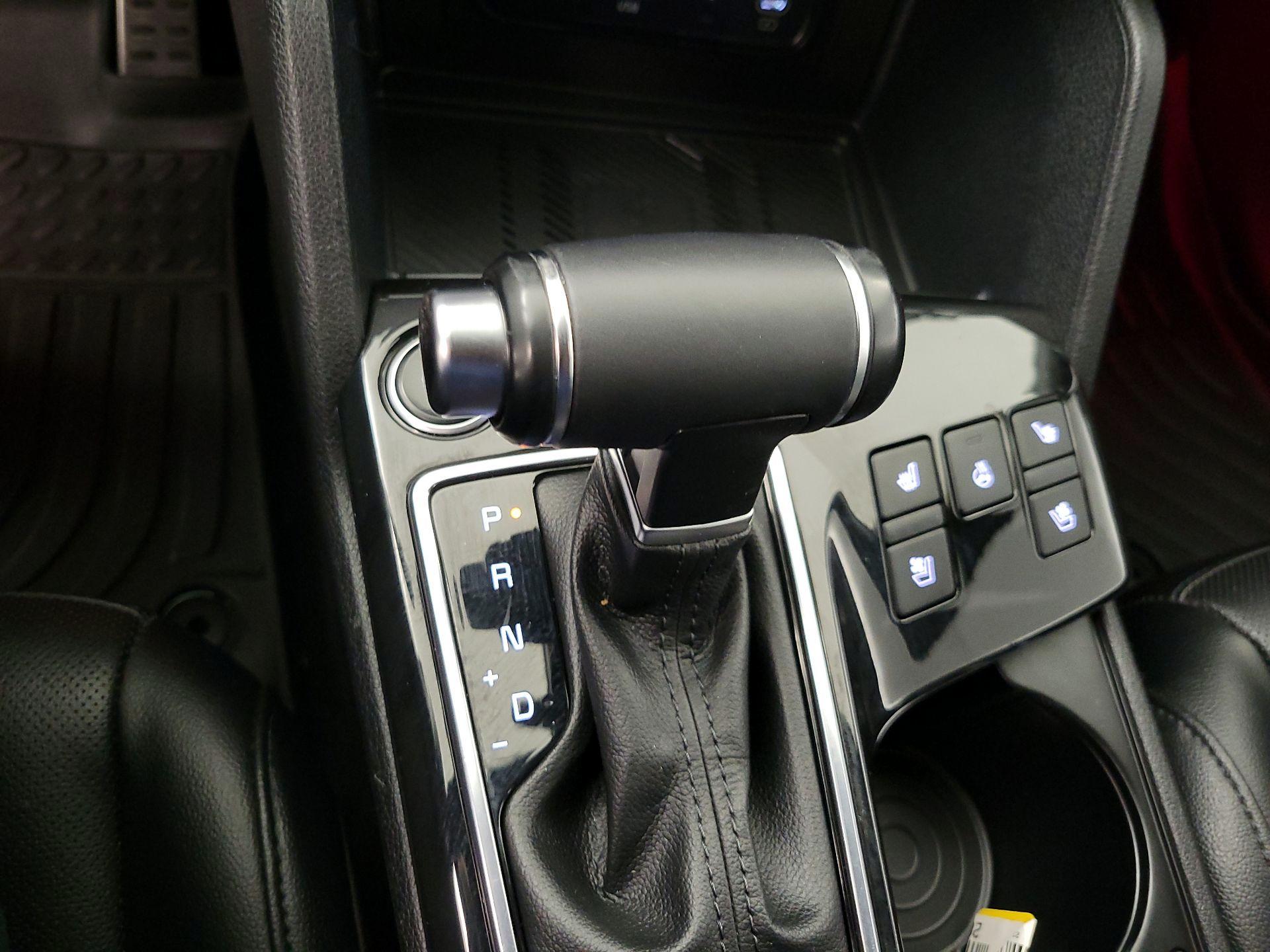 Thumbnail: 2023 Kia Sportage - 18