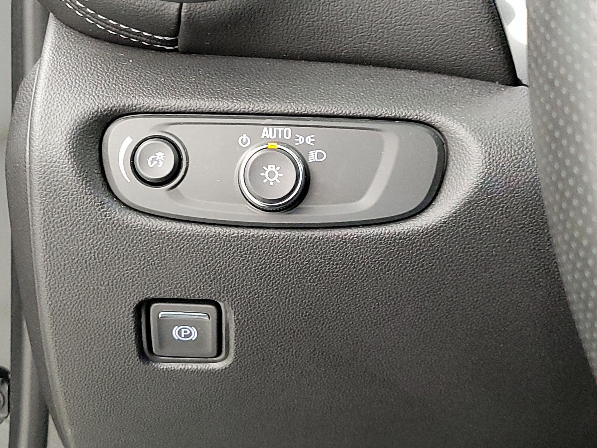 Thumbnail: 2024 Chevrolet Blazer - 13